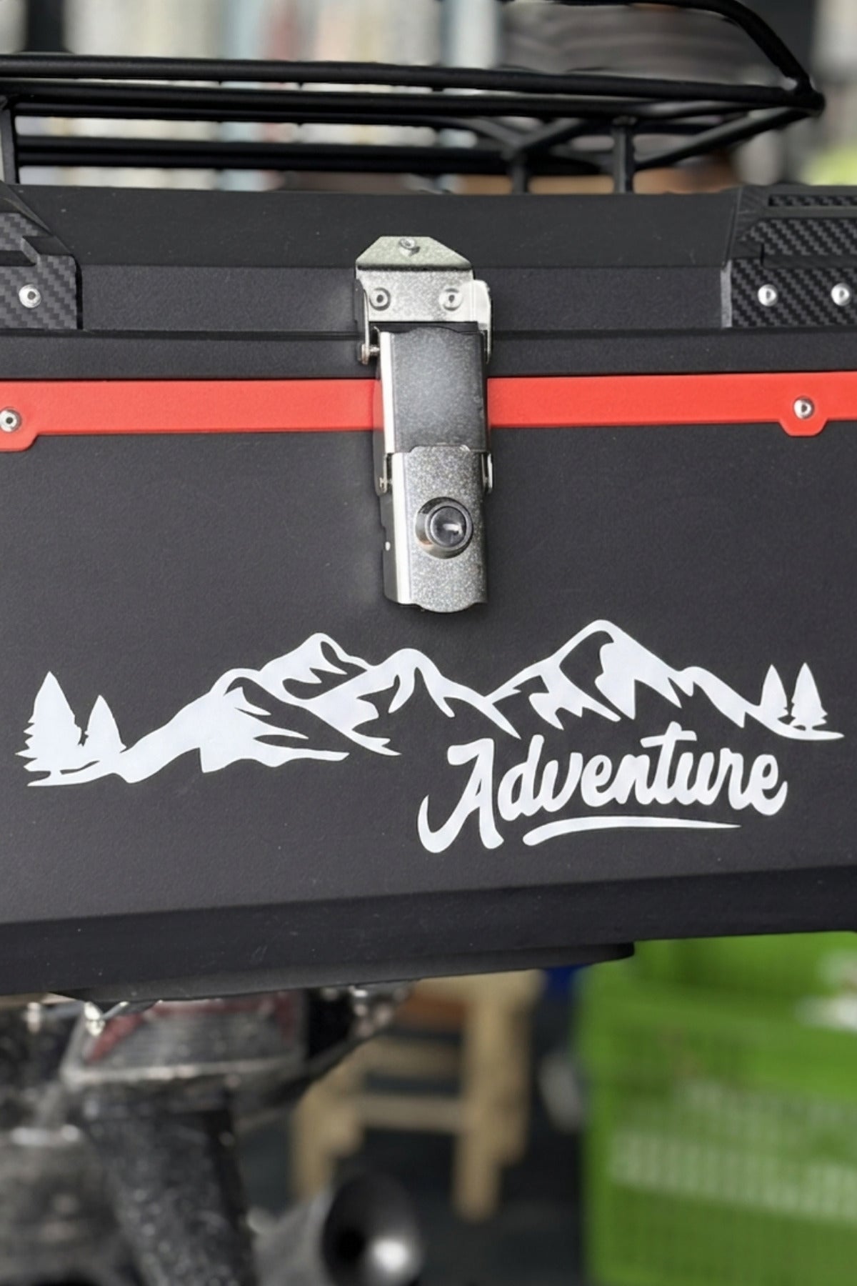 Motosiklet Arka Çanta Uyumlu Adventure Ağaç Temalı Reflektörlü Sticker (33CMx8CM)