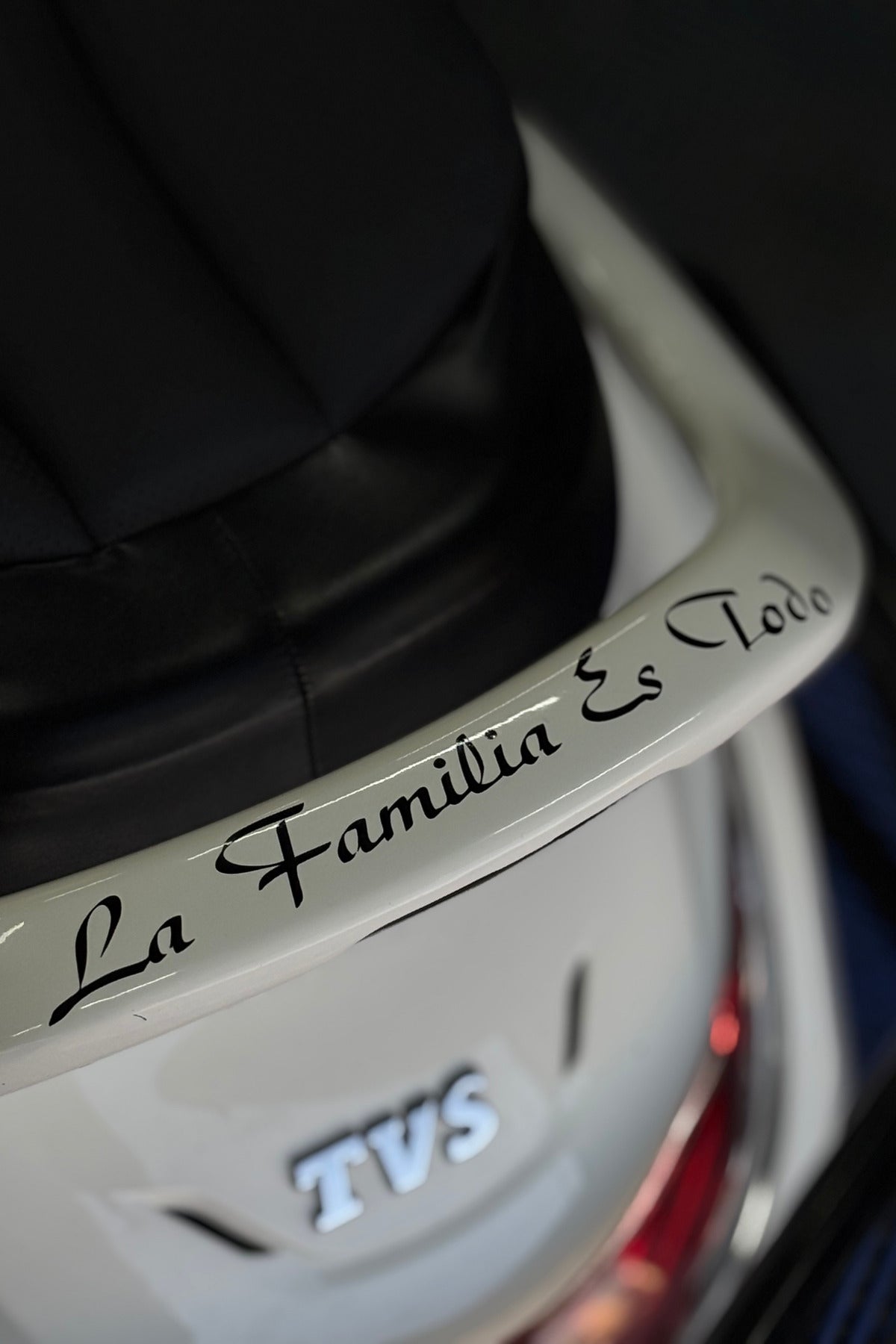 Motor-Araba ve Kask için La Familia Es Todo (Aile Her Şeydir) Sticker Etiket (20CM)