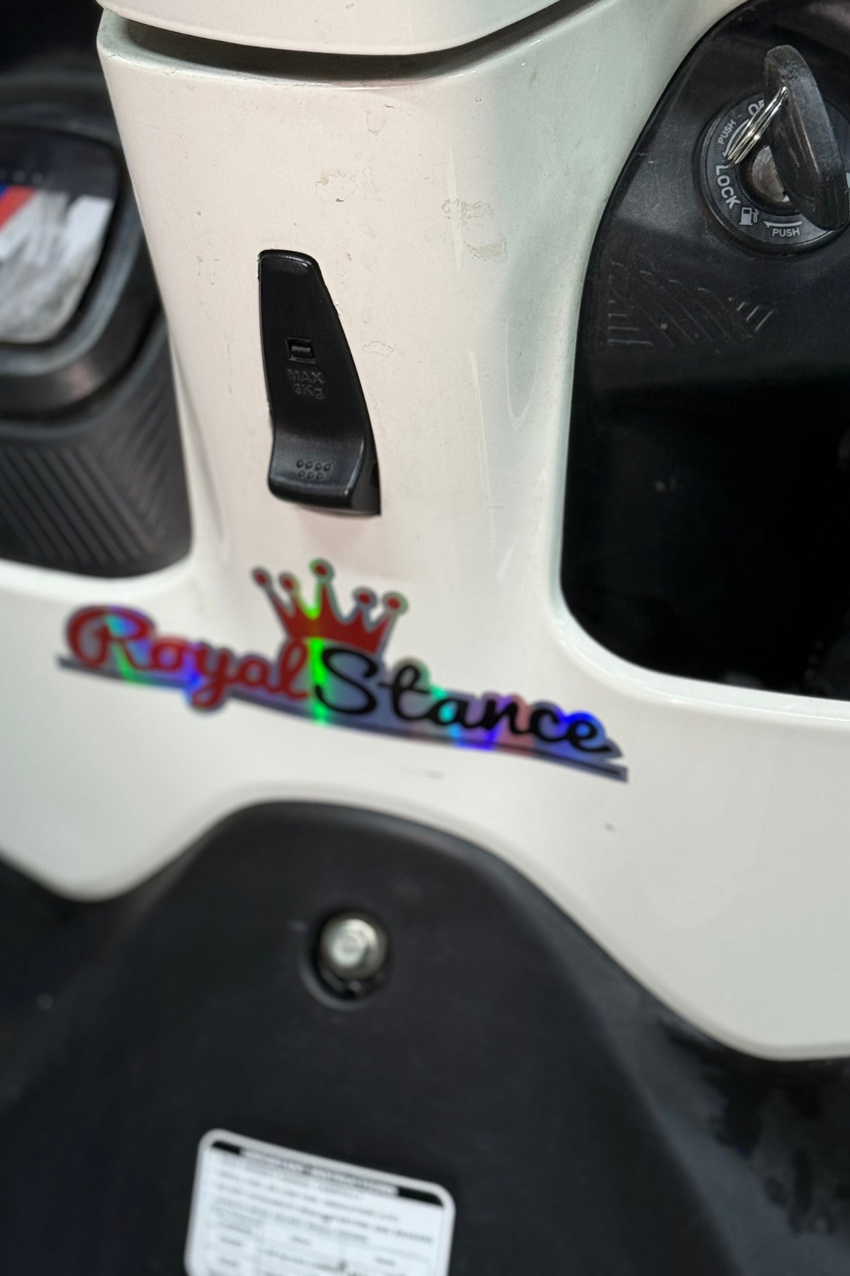 Araba ve Motor için Hologramlı Yazılı Sticker Etiket