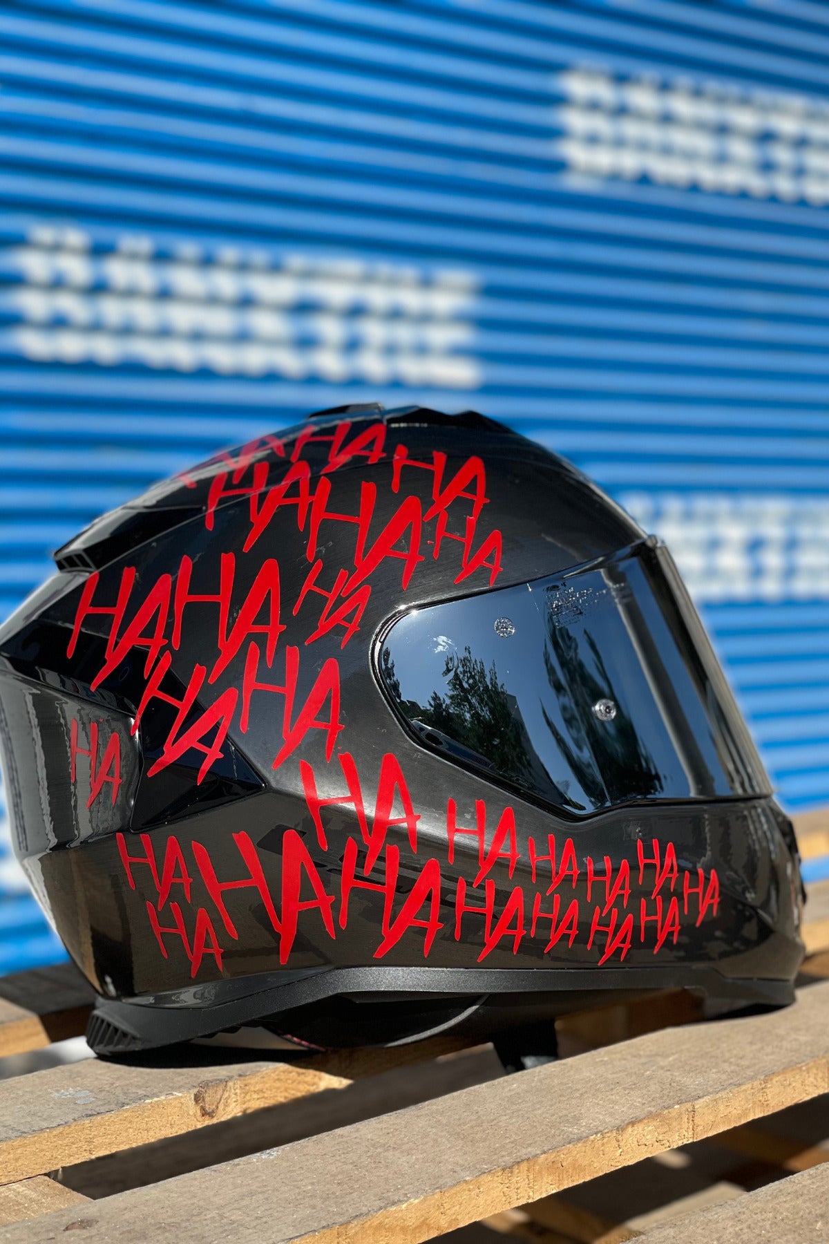 Dekoratif Kırmızı Hahaha Sticker Motor-Araba-Kask  için Etiket 30CMx15CM (1 Adet)