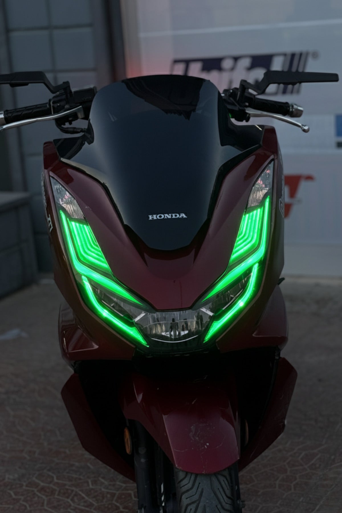 Honda PCX için Kalın Full Kaplamalı Far Tasarım Film Sticker Seti (2021-2022-2023-2024 Model)