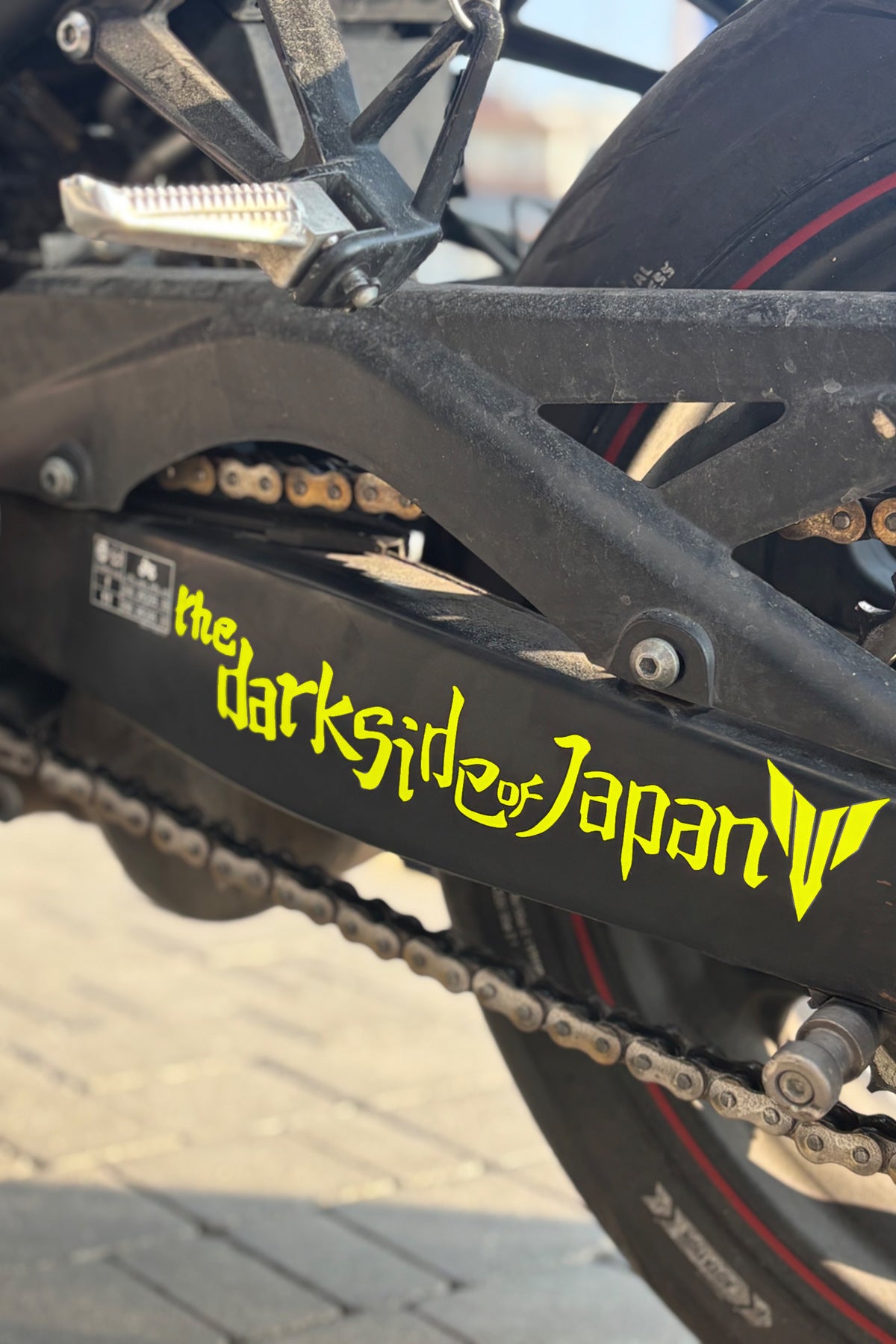 Motosiklet Yan Şase için Eğik The Dark Side of Japan Sticker Etiket