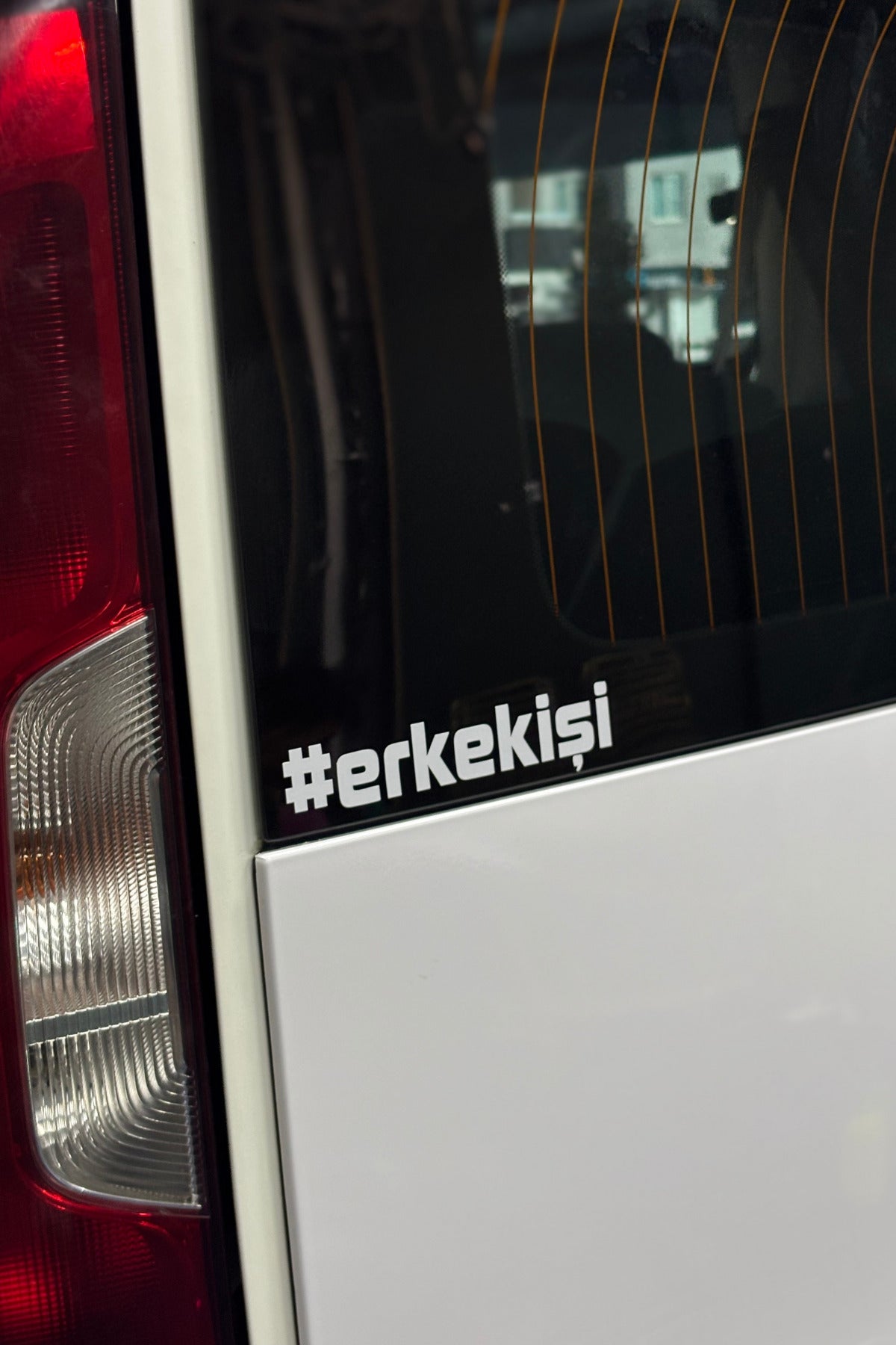 Motor ve Araba için Beyaz Renk Erkek İşi Sticker Etiket (12CM)(1 Adet)