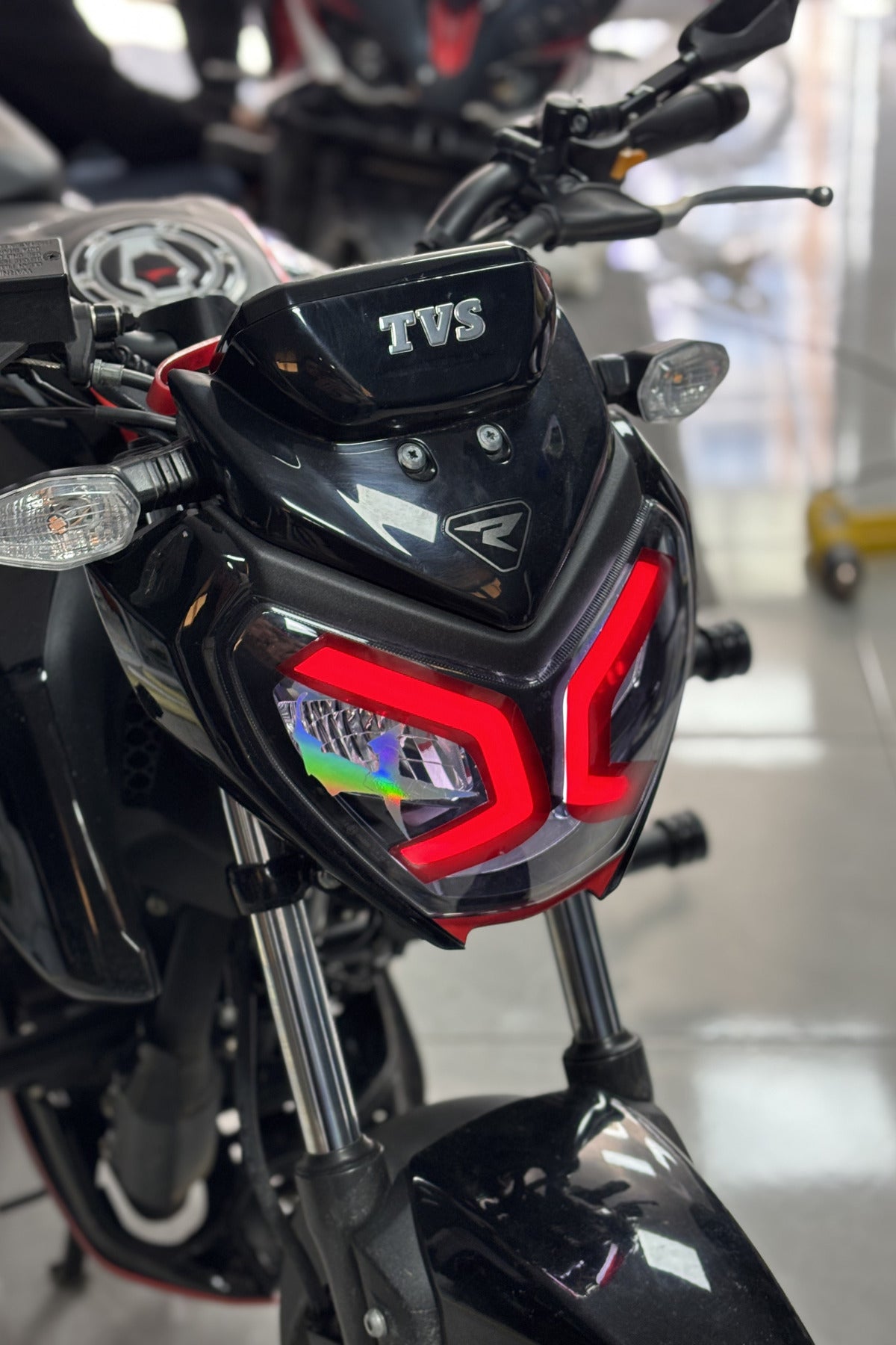TVS Raider Gündüz Farı için Renkli Far Filmi Sticker