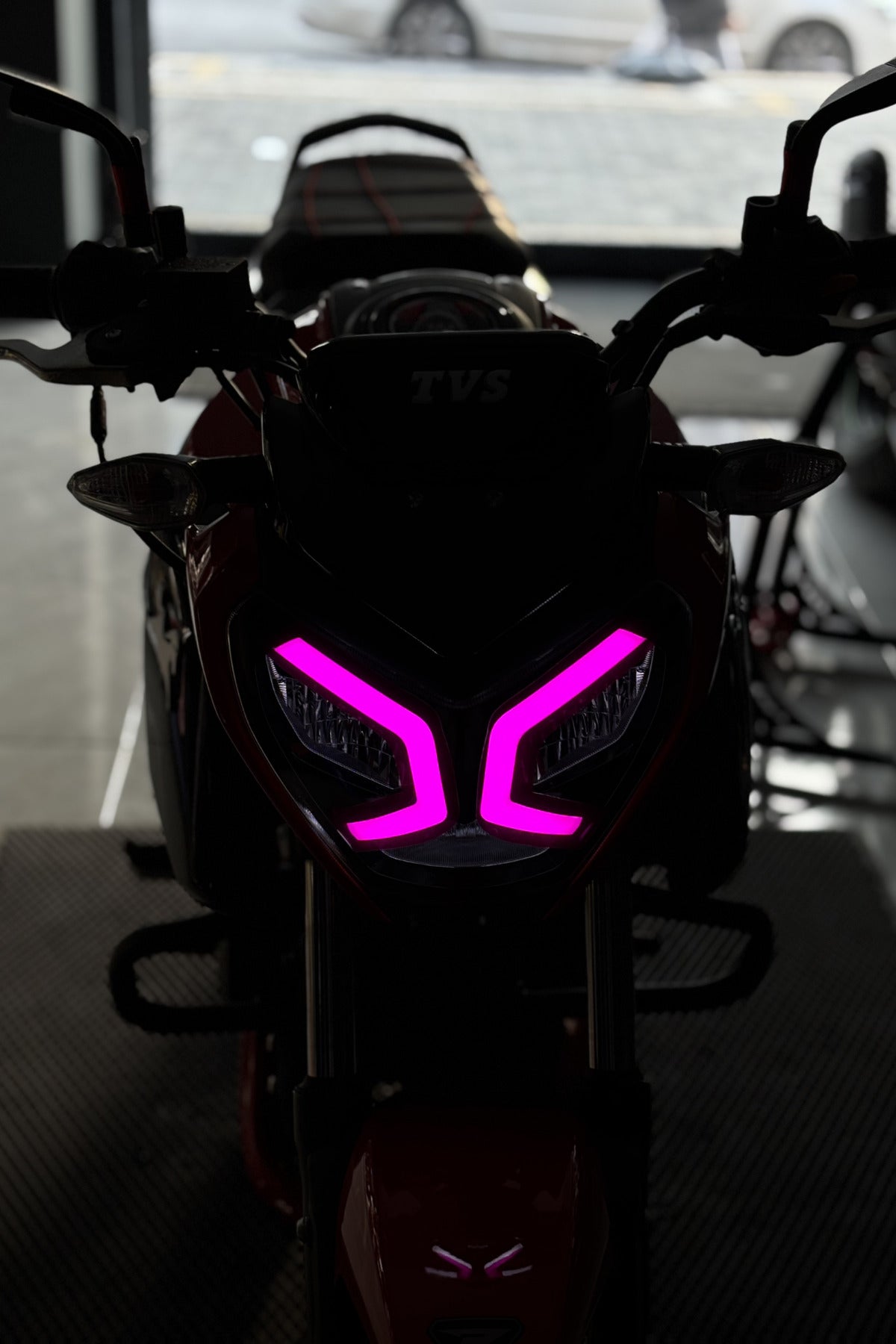 TVS Raider Gündüz Farı için Renkli Far Filmi Sticker