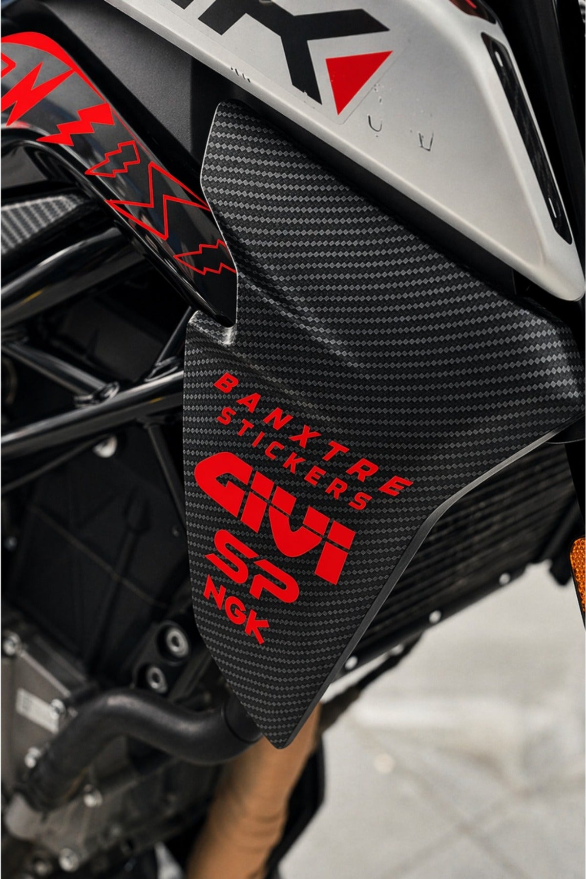 CFMOTO NK250 için Yan Kapak Sponsor Sticker Seti