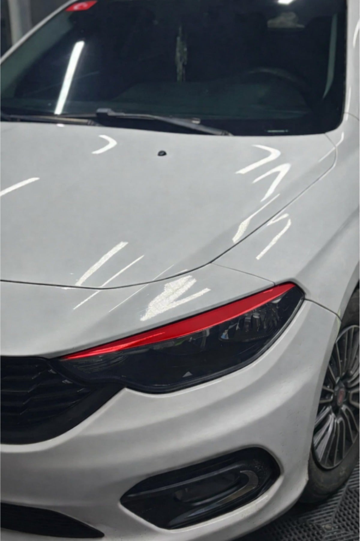 Fiat Egea için Far Kaşı Sticker Seti