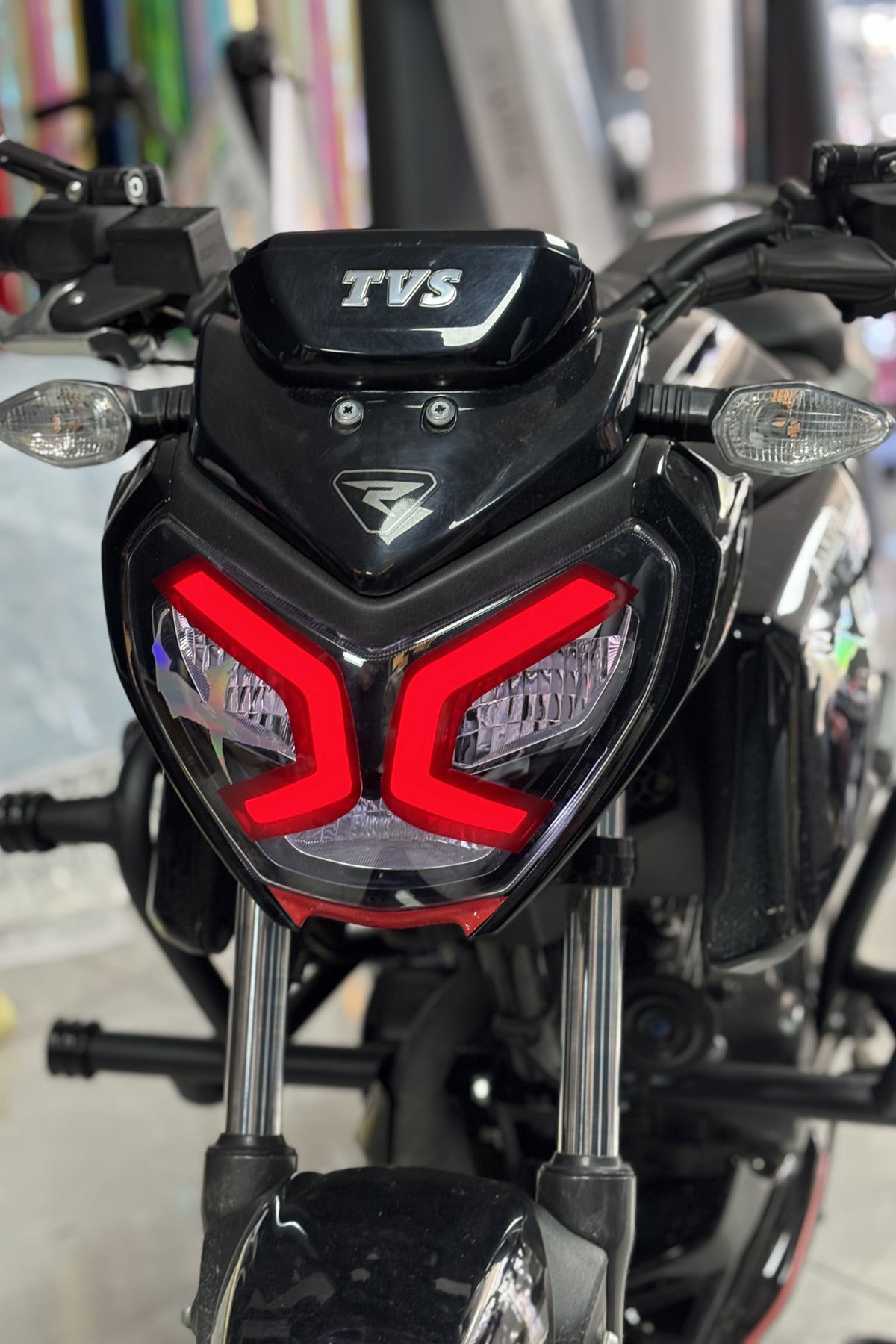 TVS Raider Gündüz Farı için Renkli Far Filmi Sticker