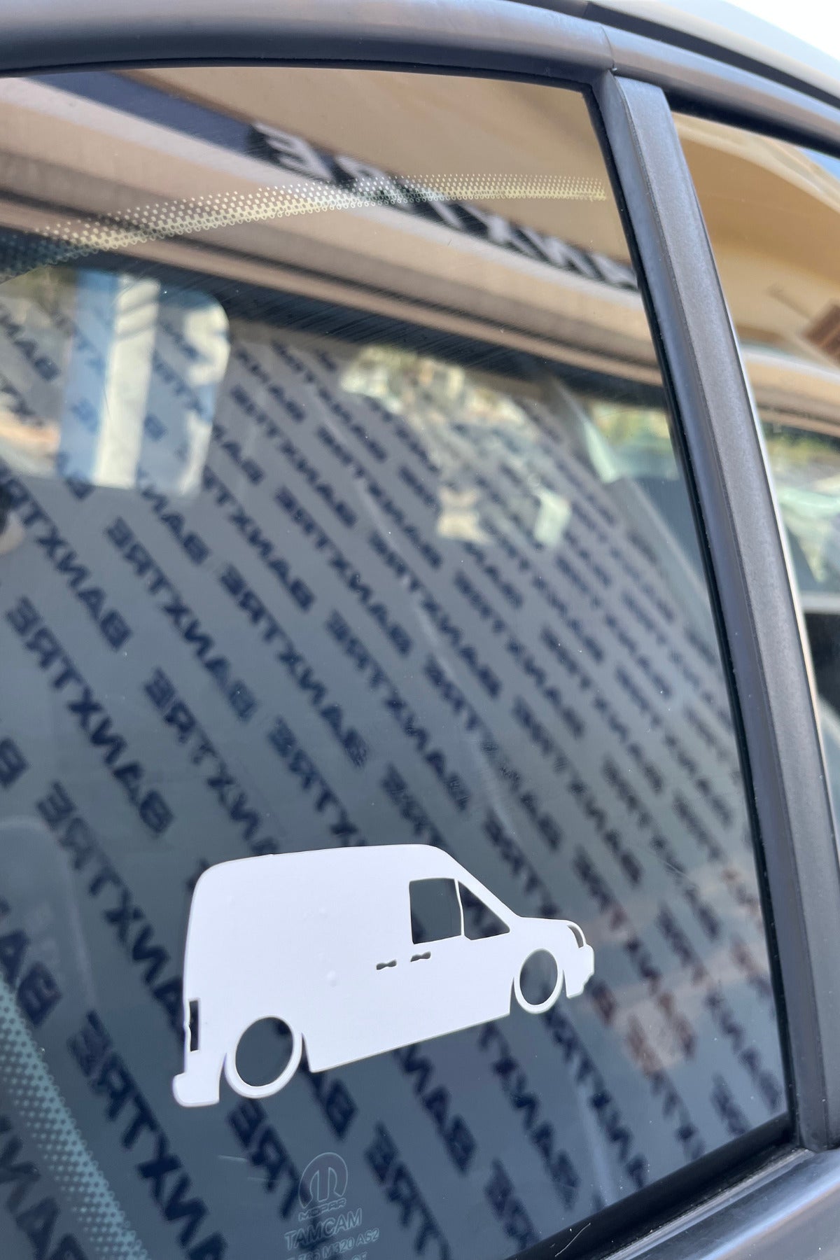 Ford Tourneo-Connect için Beyaz Renk Araç Sticker (1 Adet)