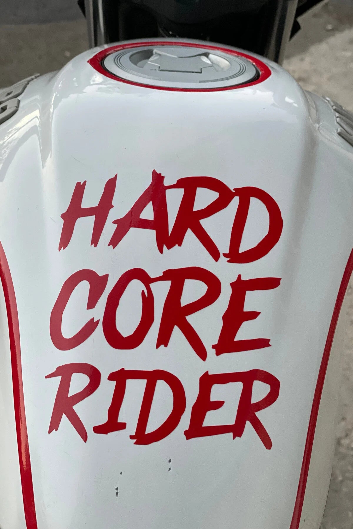 Dekoratif Kırmızı Hard Core Rider Sticker Araba-motor Için Etiket 15cmx12cm (1 ADET)