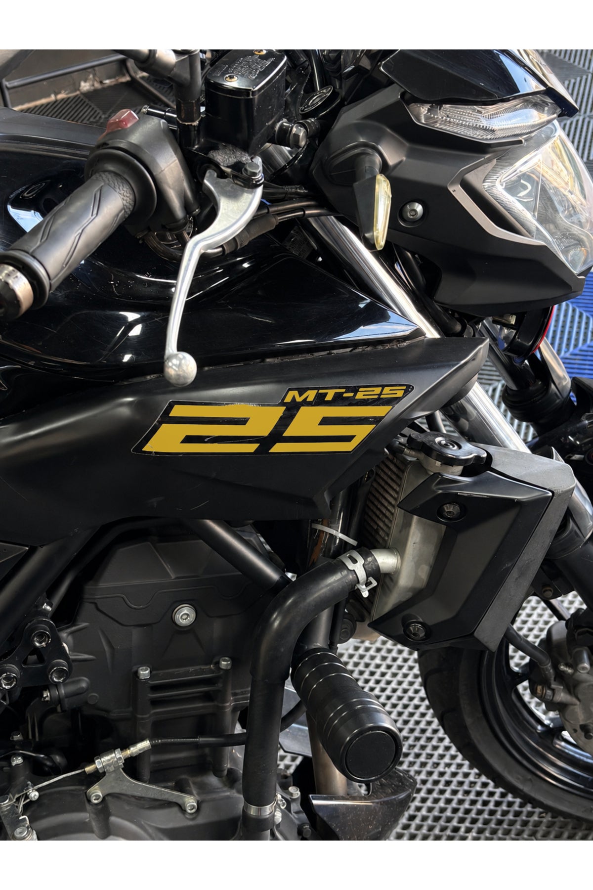 Yamaha MT-25 Eski Kasa için Orijinal Renkli Sticker Seti (Sağ ve Sol )