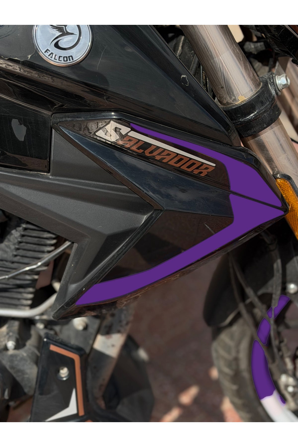 Falcon Salvador S188 Motosiklet için Ön Yan Panel Orijinal Renk Değişim Stickerları ( 4 Parça)