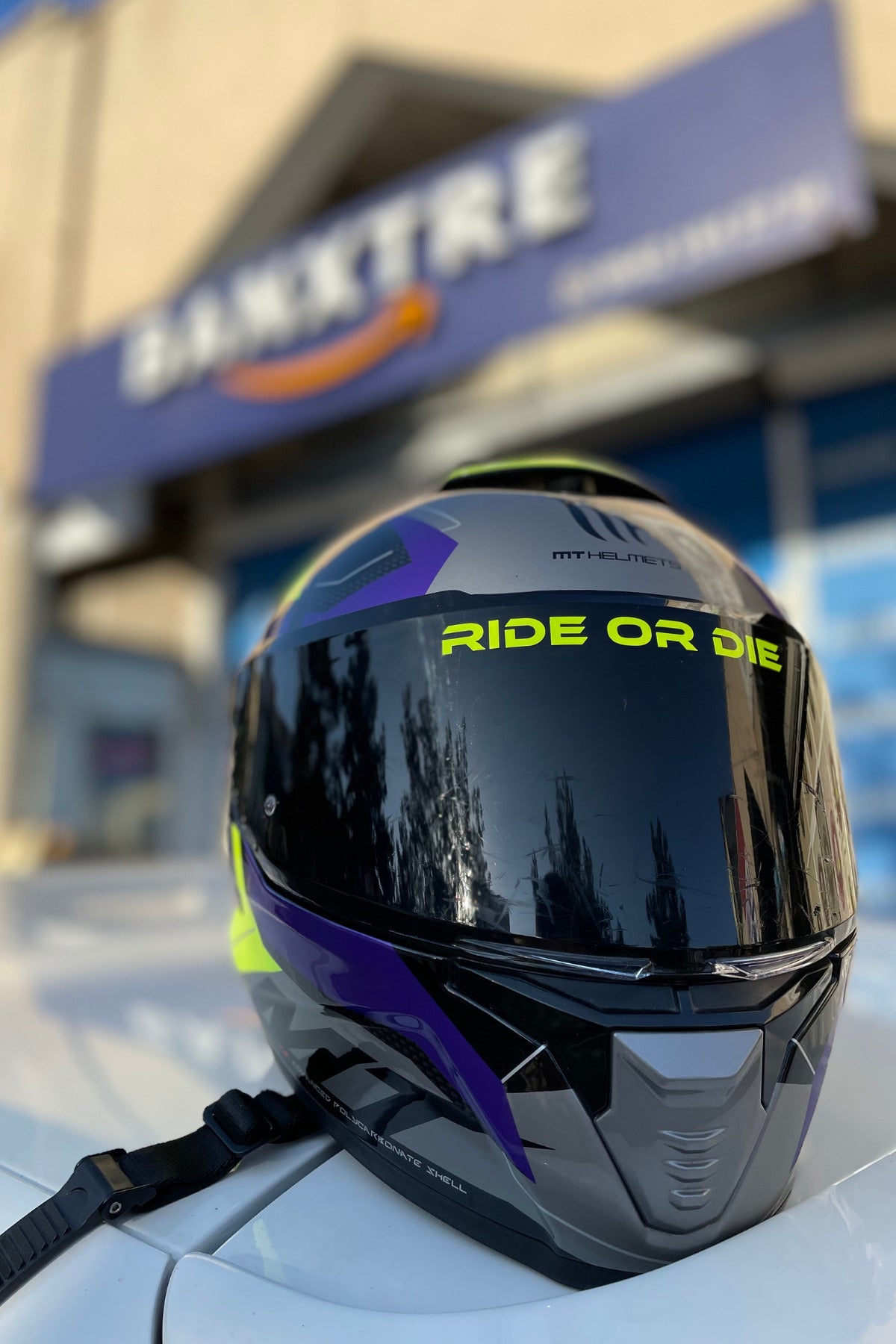 Kask Vizörü için Neon Sarı Ride Or Die Sticker Etiket (1 Adet) (Görüşe Engel Olmaz)