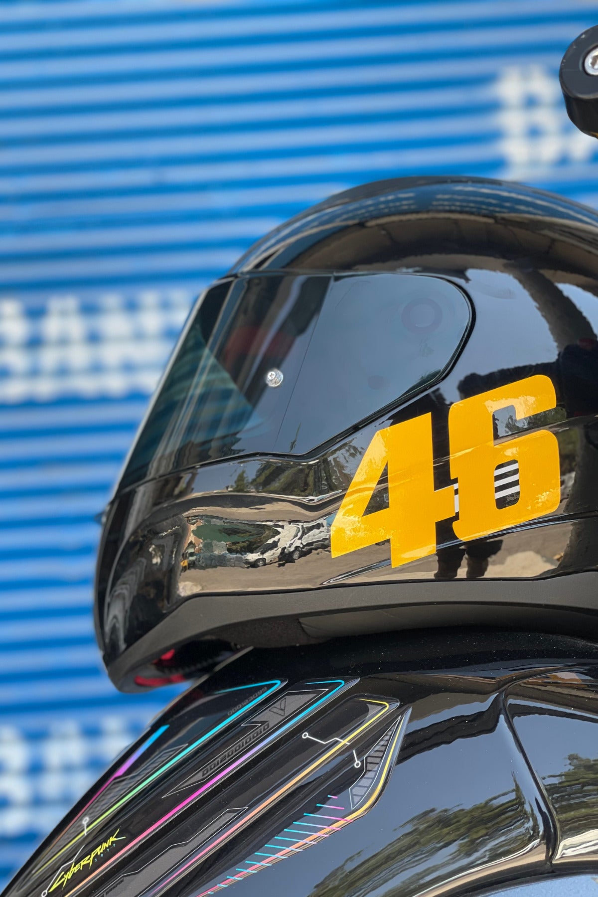 Motor-Araba-Kask için Gece Parlayan Reflektörlü Sarı 46 Yarış Yazısı Sticker Etiket