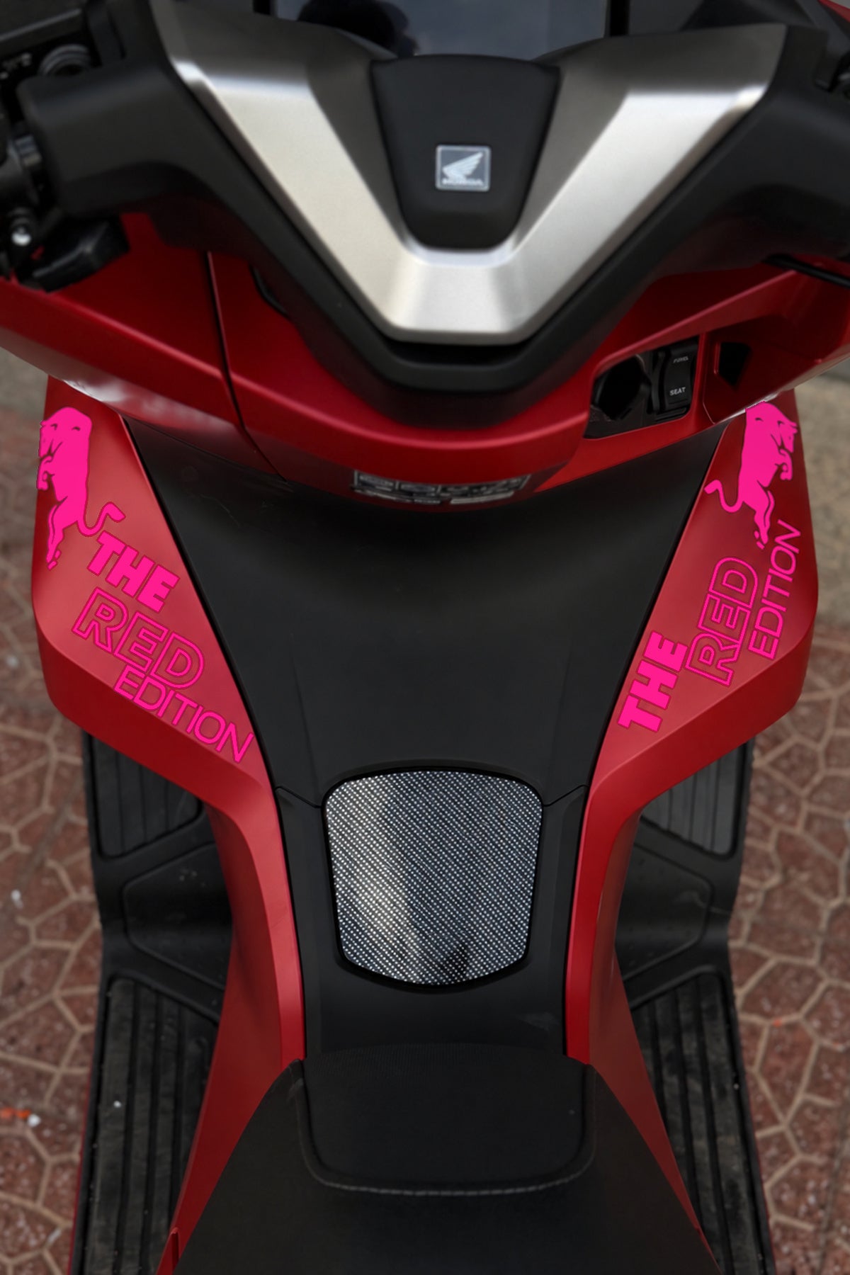 Honda PCX için The Red Edition Boğa Sticker Etiket (Sağ ve Sol)