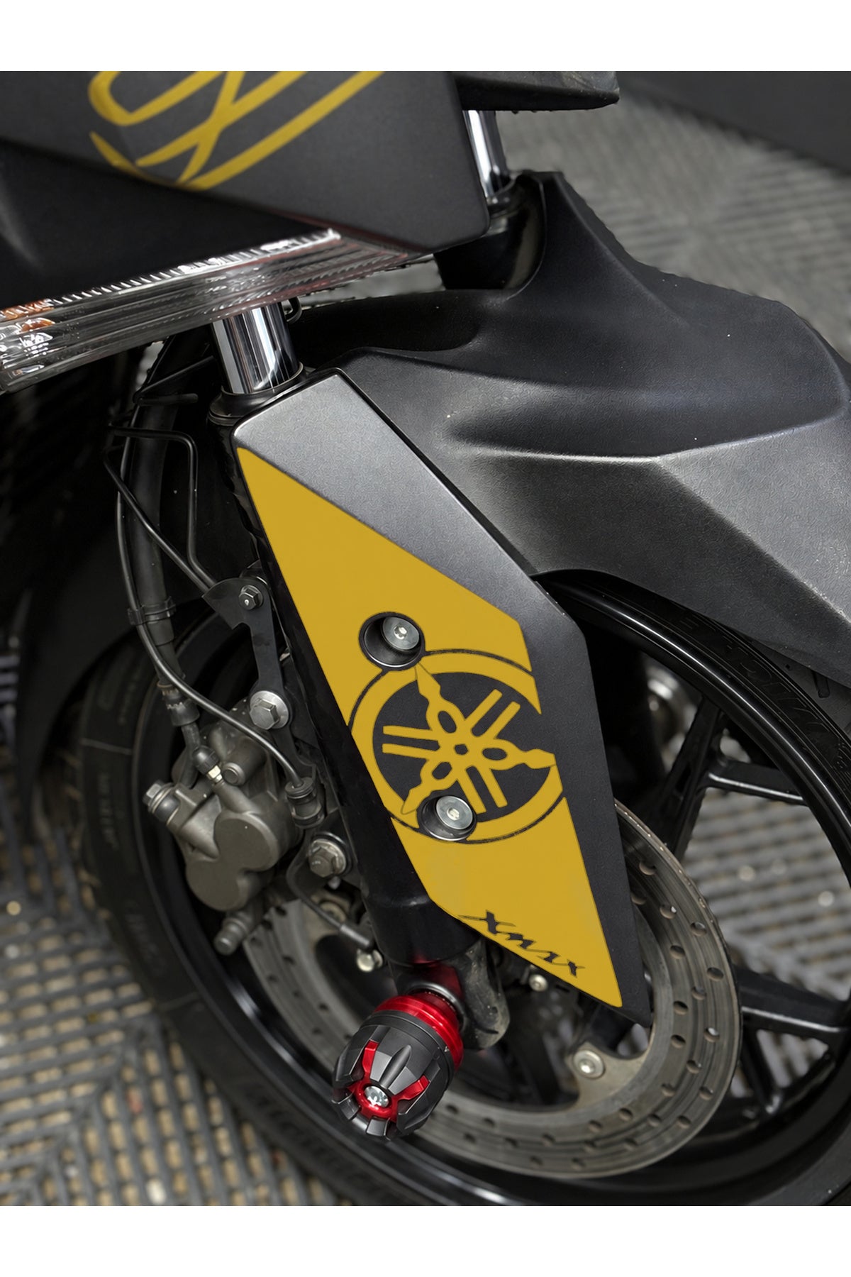 Yamaha Xmax Ön Çamurluk için Logolu Detay Sticker (Sağ-Sol) (2018-2022 Uyumlu)