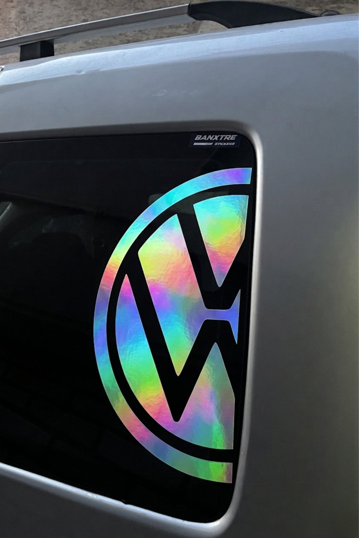 Volkswagen Caddy-Transporter Grubu için Cam Üstü VW Logo Sticker (Sağ ve Sol)