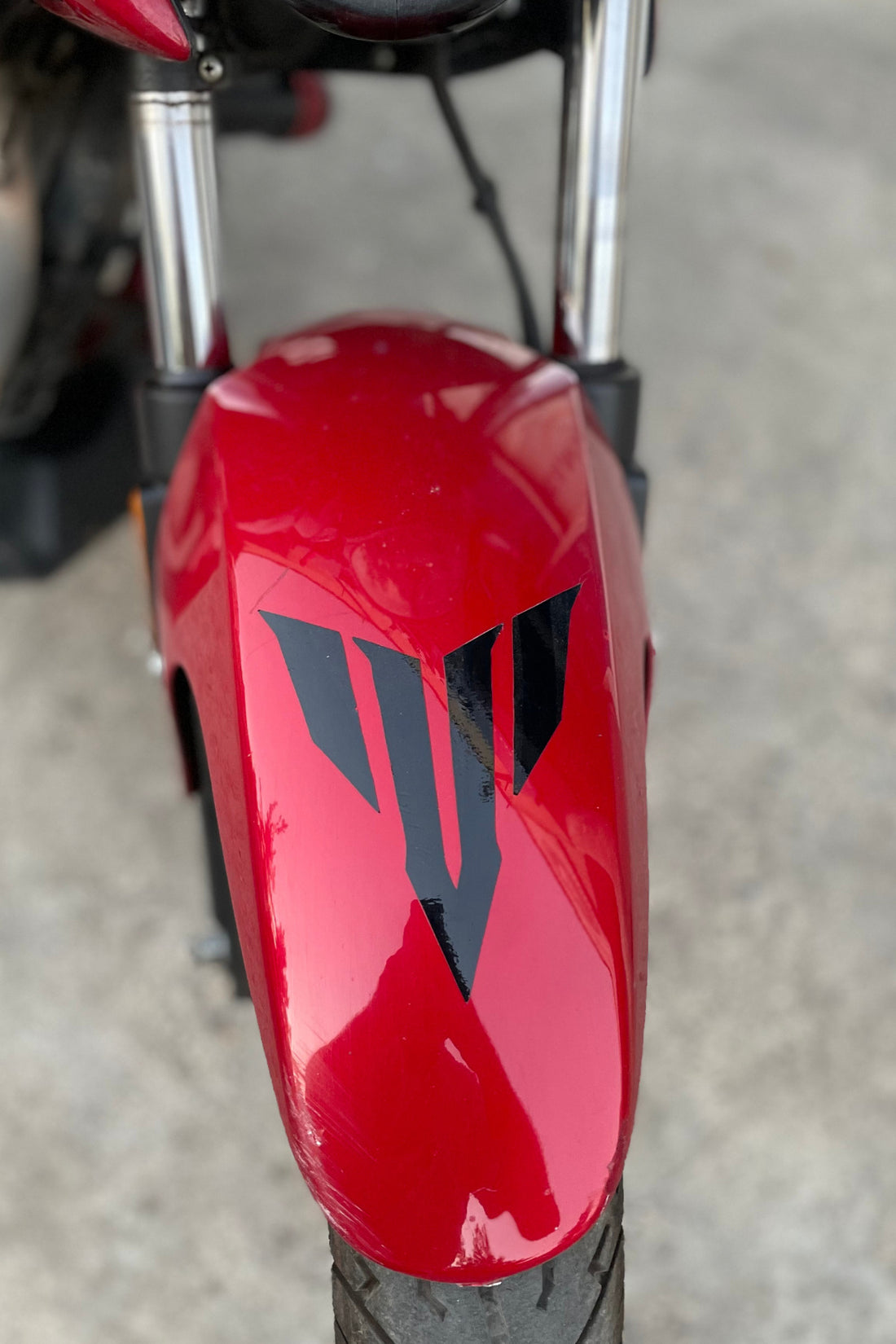 Motor için Dekoratif Parlak Siyah MT Logo Sticker Etiket 15CMx12CM (1 Adet)