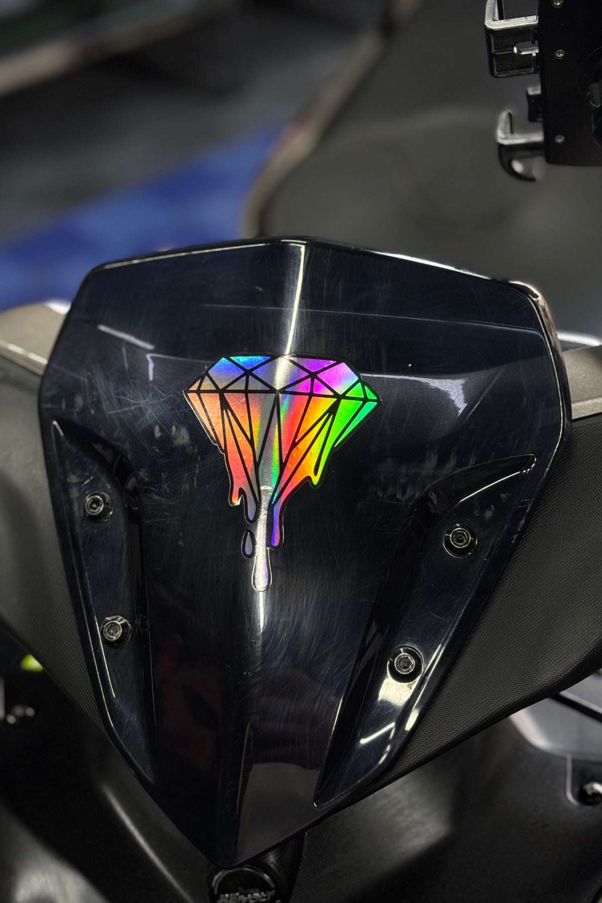 Hologramlı Renk Değiştiren Akan Zümrüt Sticker Etiket (9CMx7CM)
