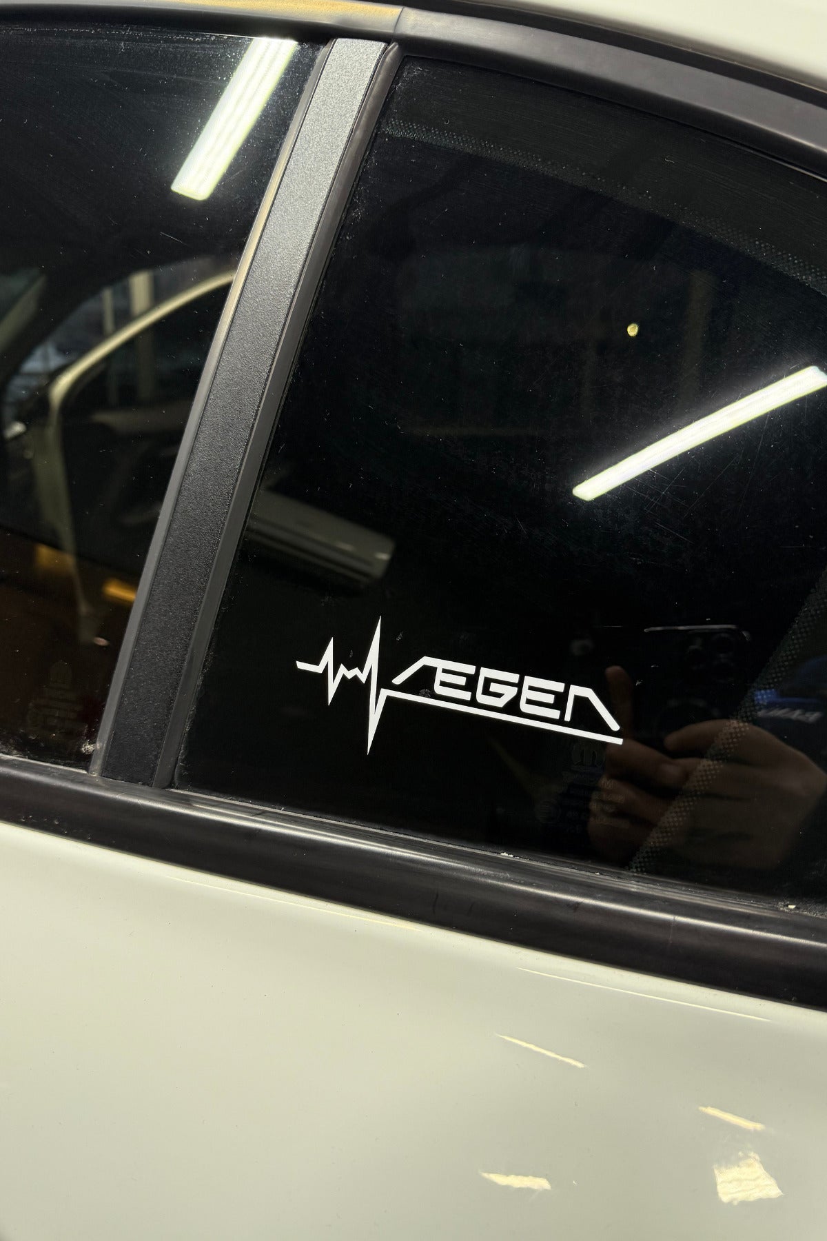 Fiat Egea için Ritim Çizgili Egea Yazı Sticker 12CM(1 Adet)