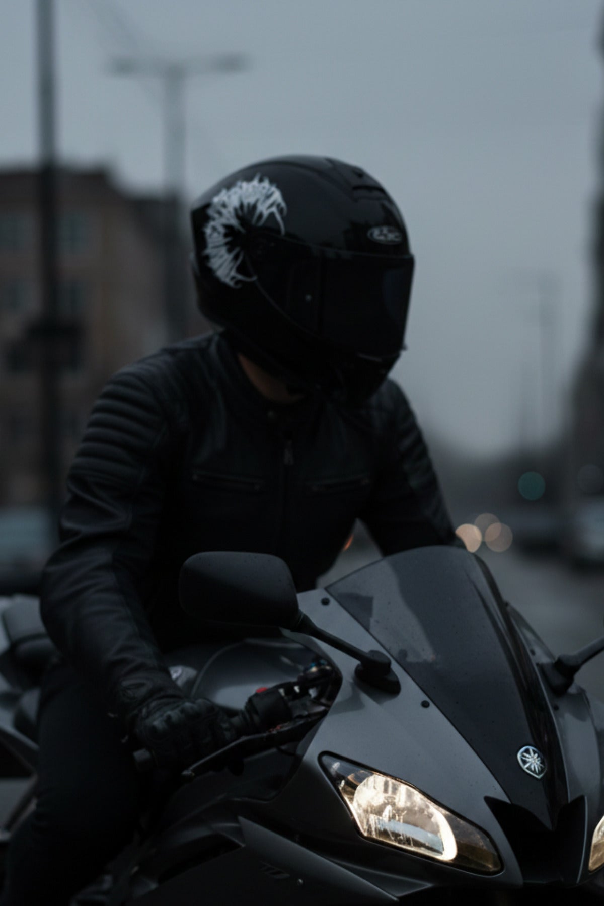 Kask ve Motosiklet için Yarım Tribal Gotik Daire Sticker Etiket
