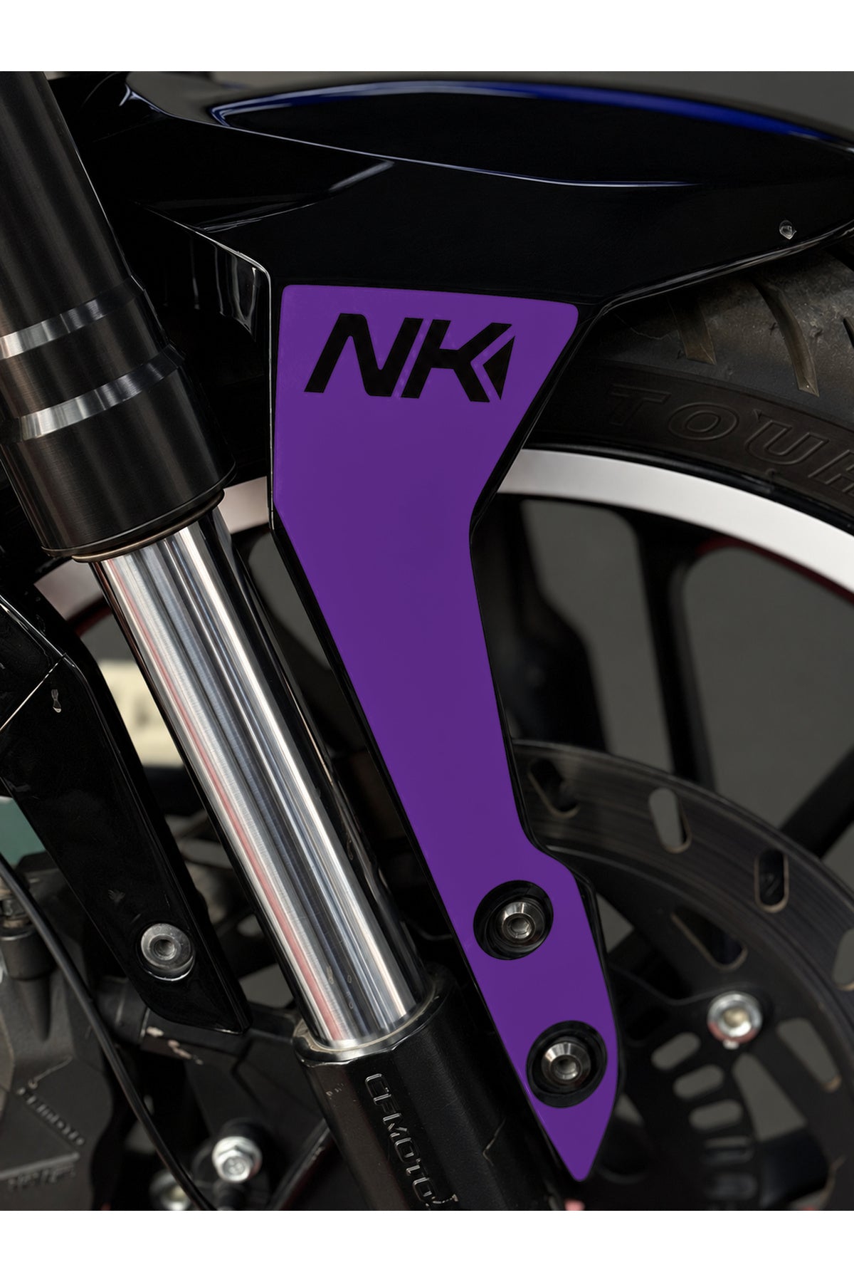 CFMOTO NK250 için NK YAZI Detaylı Çamurluk Yanı Detay Sticker (Sağ ve Sol)