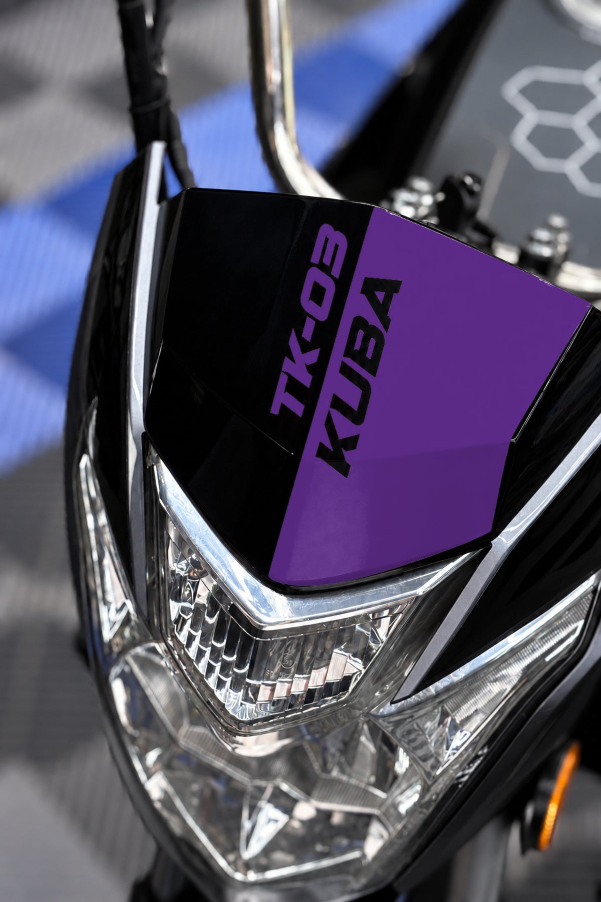 KUBA TK-03 için Kafa Detay Sticker (İşçilik Gerektirir)