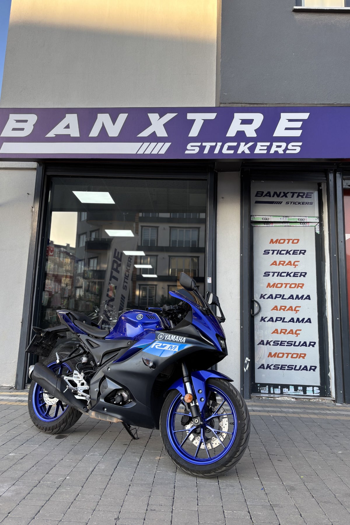 Yamaha R7M ve Yamaha Logolu Sticker Pack (Sağ ve Sol )