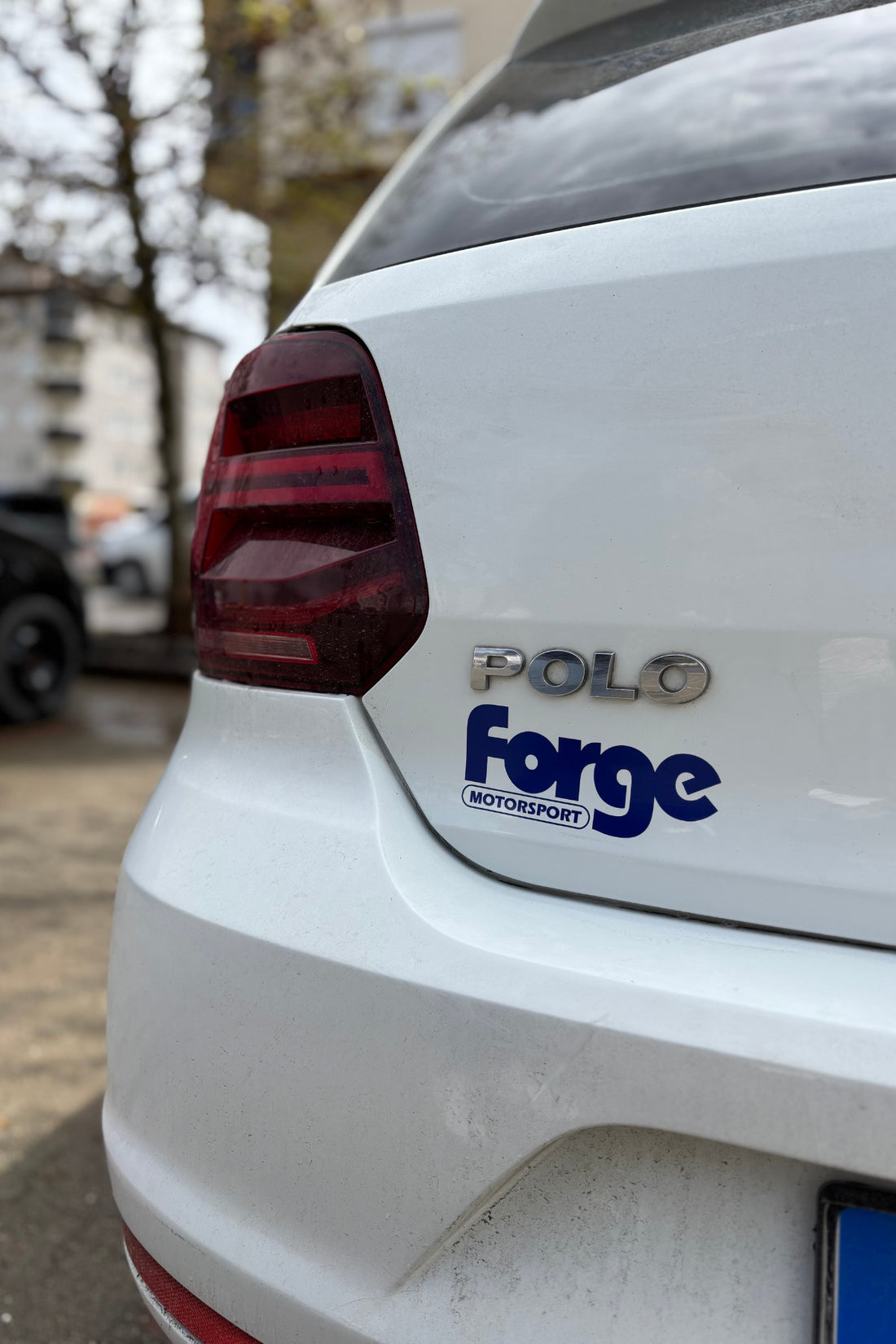 Araba için Lacivert Forge Motorsports Sticker Etiket ( 1 Adet)