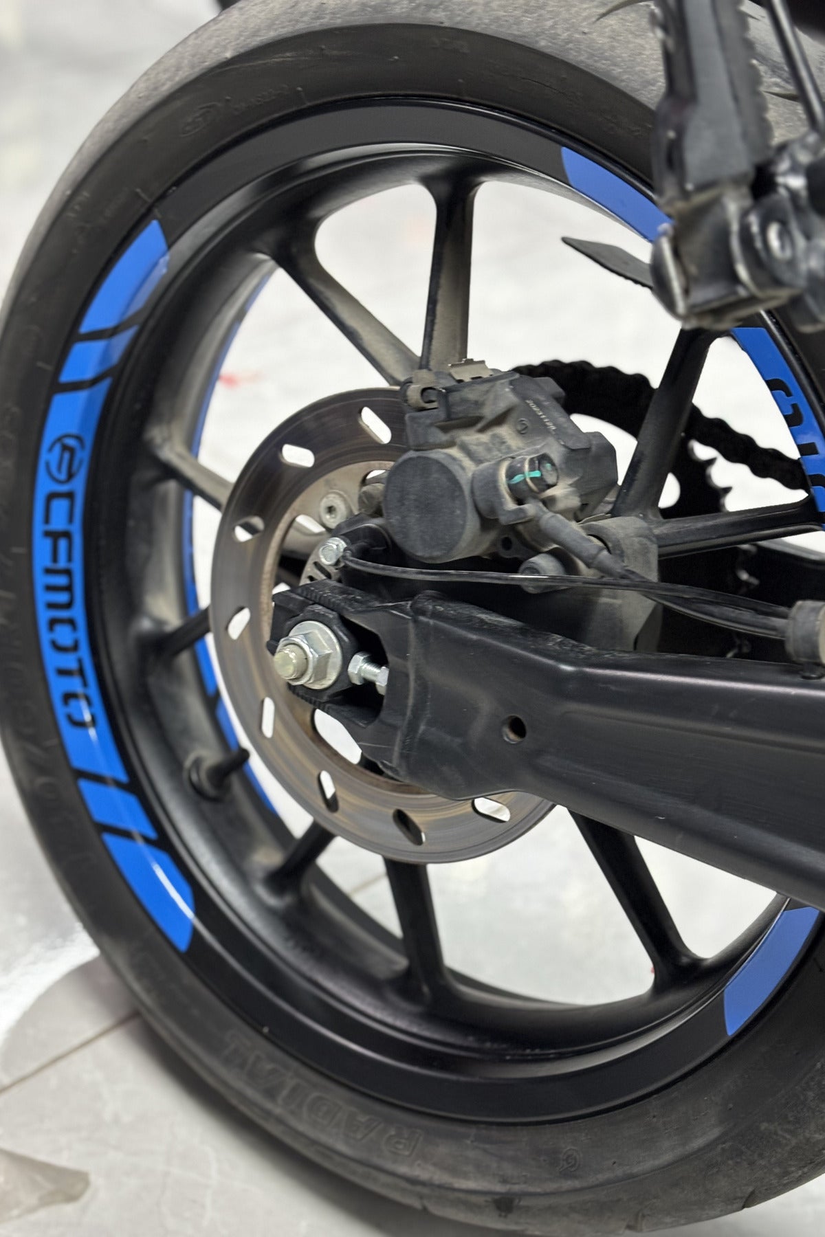 CF Moto Tüm Modeller Uyumlu Açık Mavi Jant Şeridi Sticker Etiket (8 Parça)