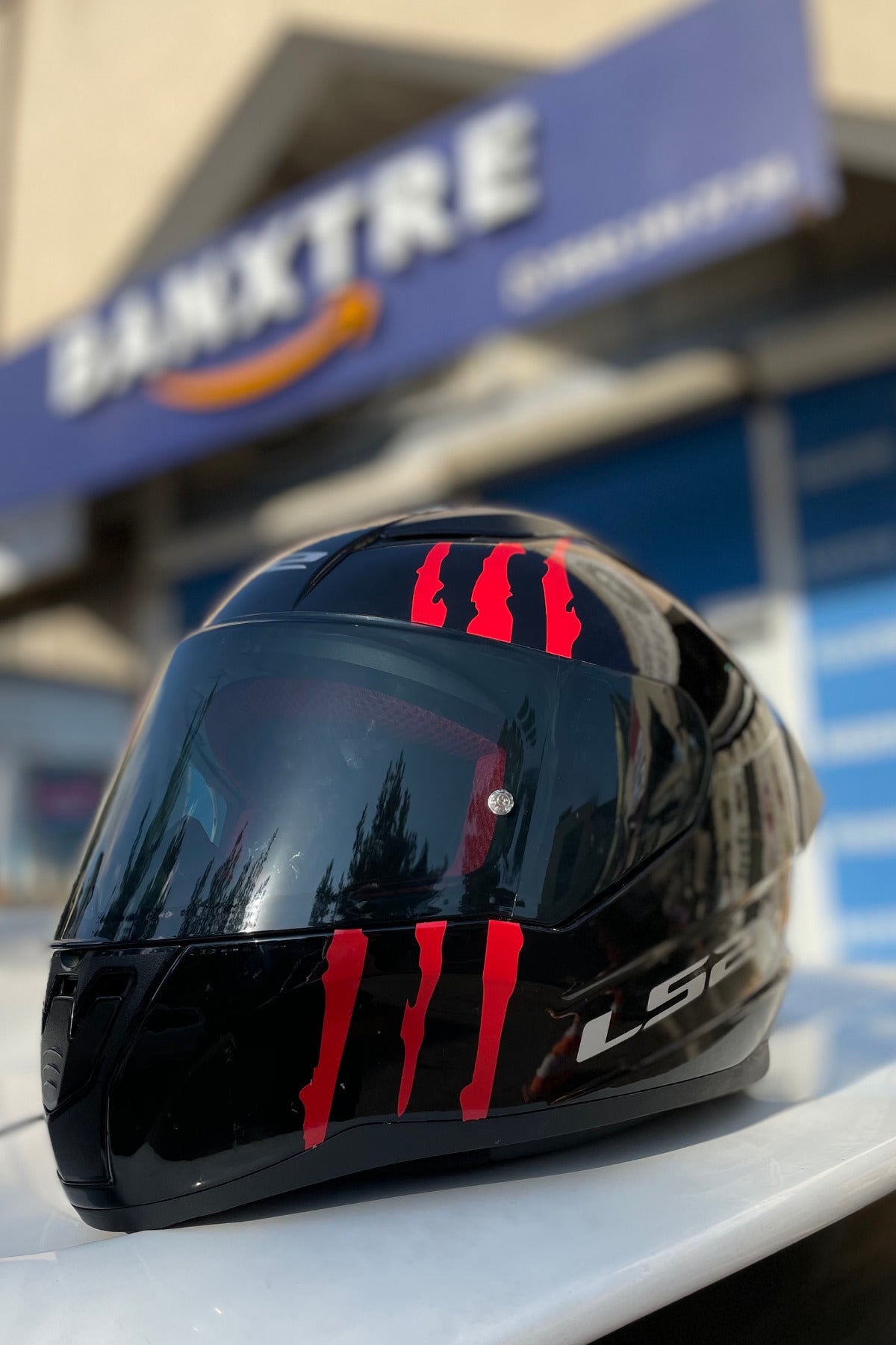 Kask için Dekoratif Kırmızı Pençe İzi Sticker Etiket 18CMx6CM (1 Adet)