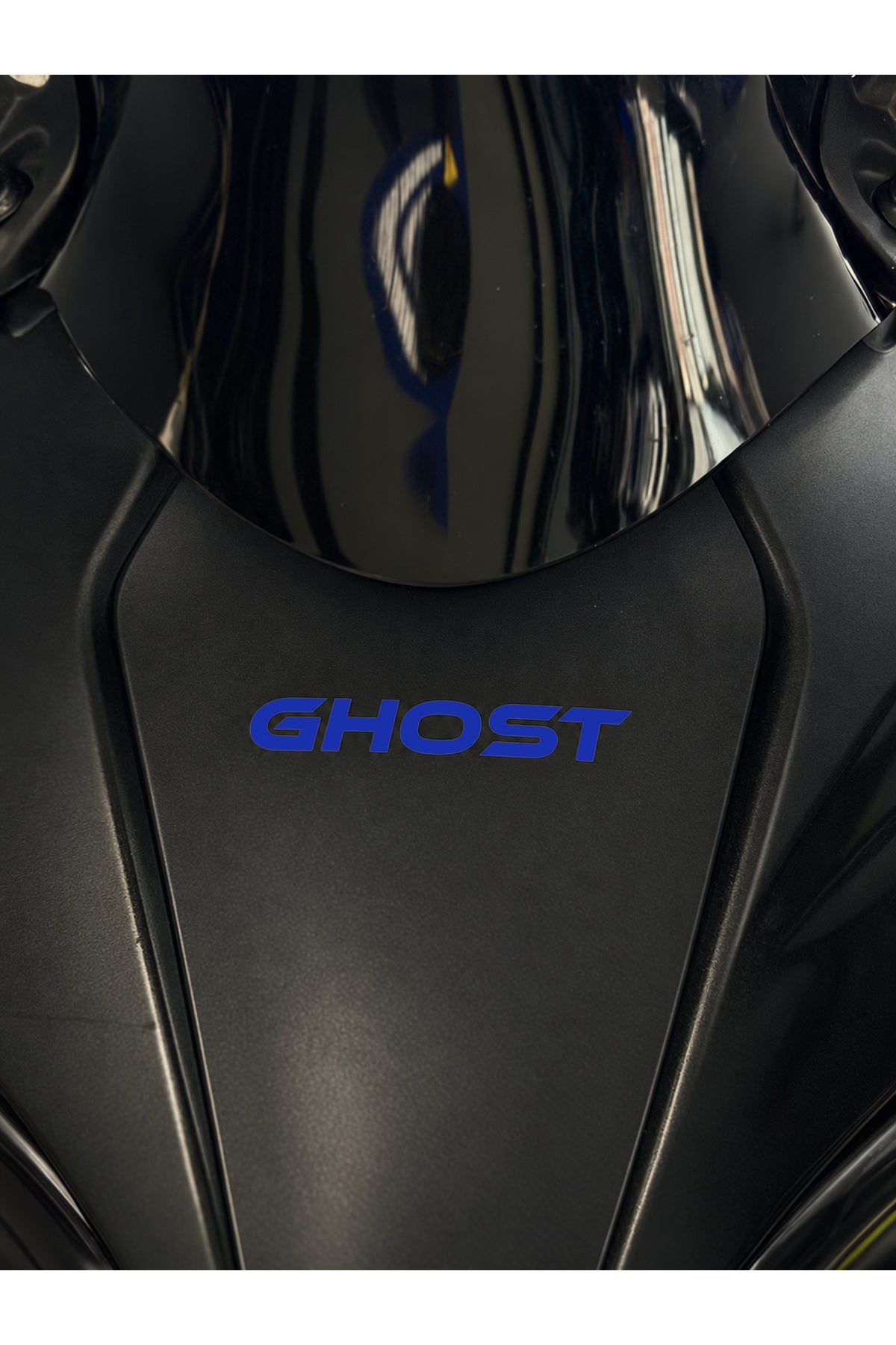 450SR Ön Grenaj için GHOST (Hayalet) Yazı Sticker Etiket (7CM)