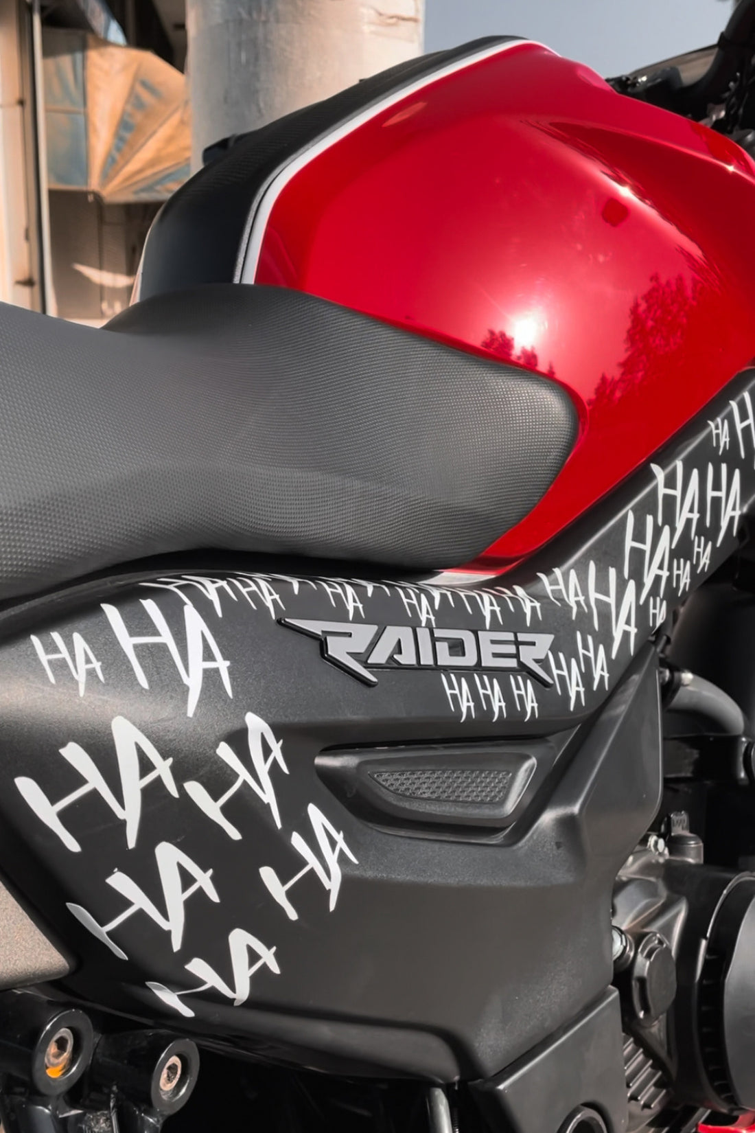 Dekoratif Hahaha Beyaz Sticker Motor-araba-kask Için Etiket 30cmx15cm (1 ADET)