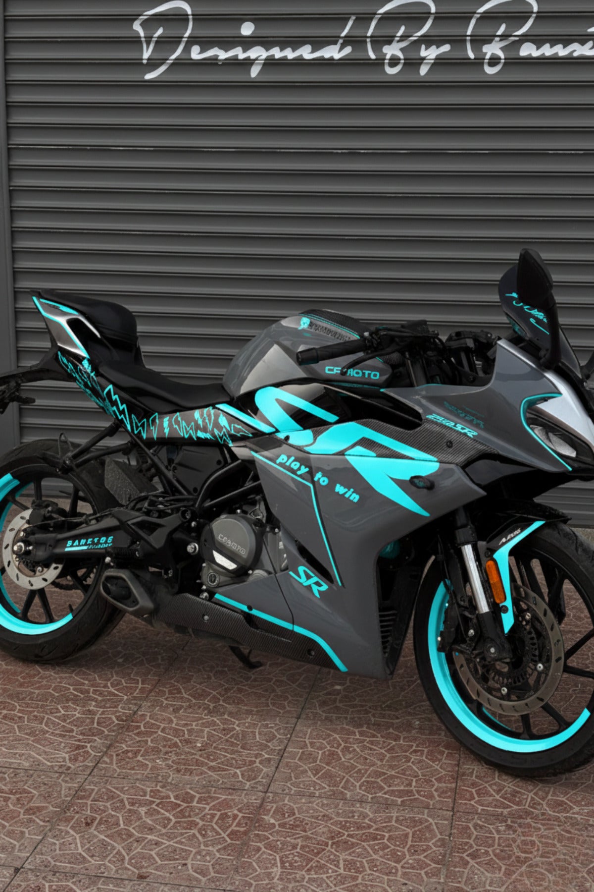 CFMOTO 250SR için Komple Parçalı Detay Sticker Seti