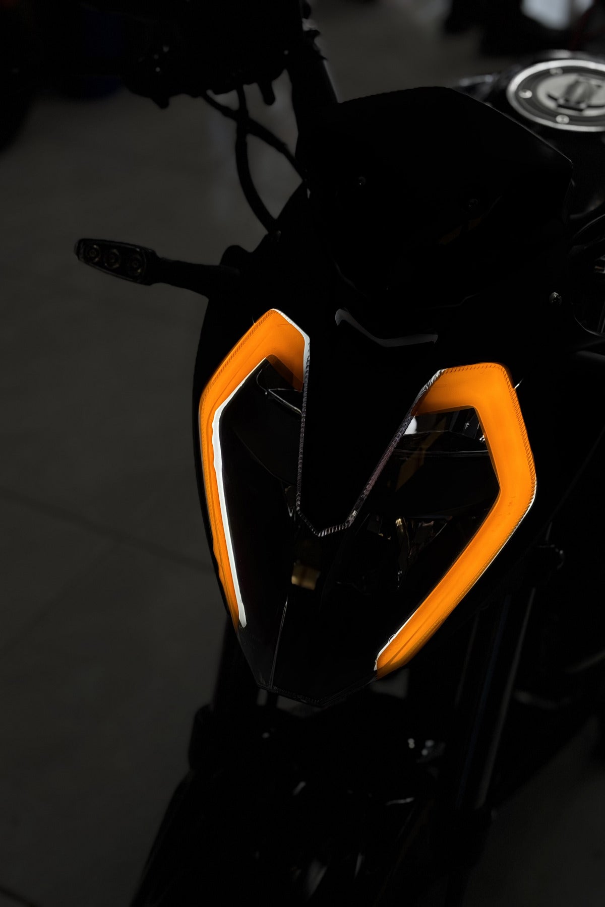 Benelli 125S ve RKS RK125-S için Far Tasarım Filmi Sticker