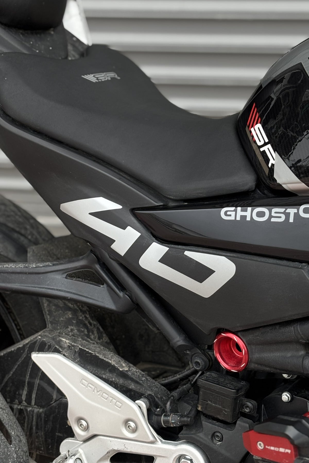 CFMOTO 450SR için Orijinal 40 Yazıları Sticker Etiket (Sağ ve Sol)