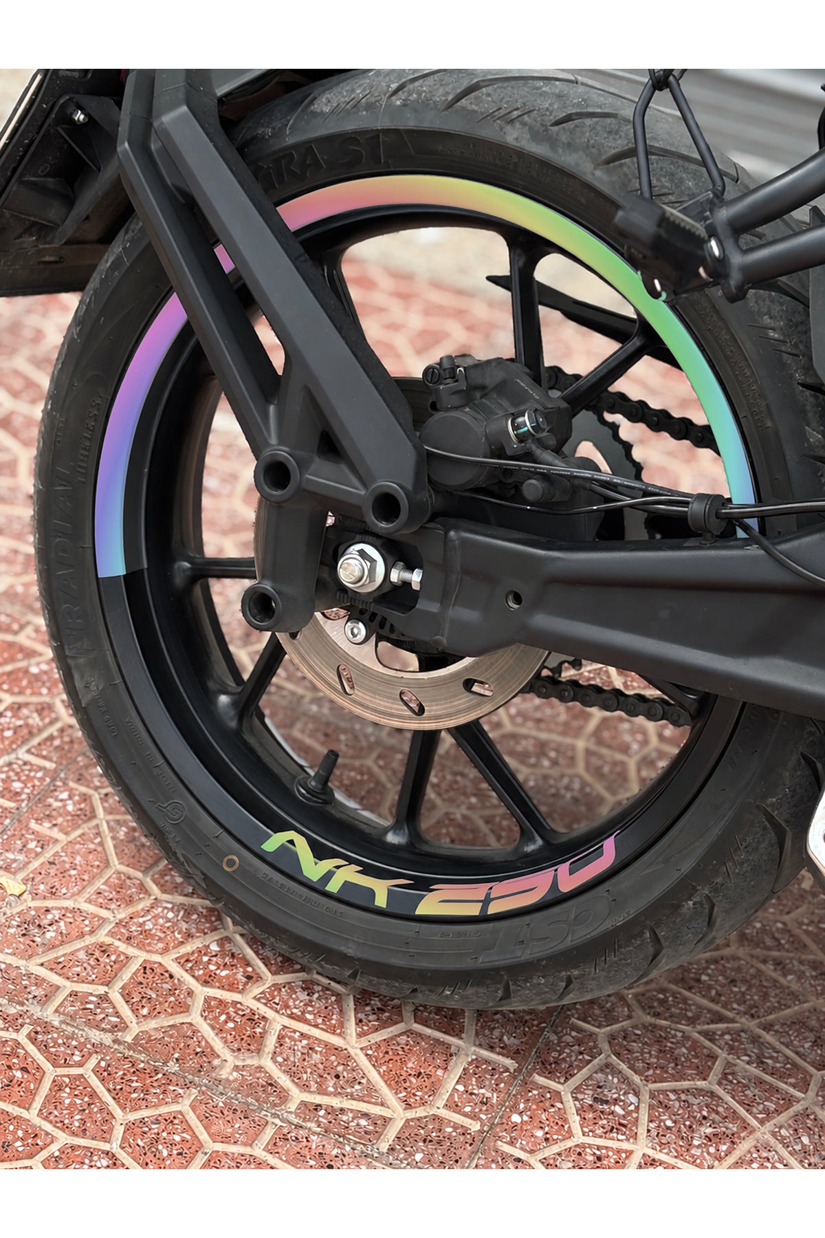 CFMOTO NK250 için Yarım Jant+ NK250 Yazıları Jant Şeridi Sticker Seti (Ön-Arka Yeterli)