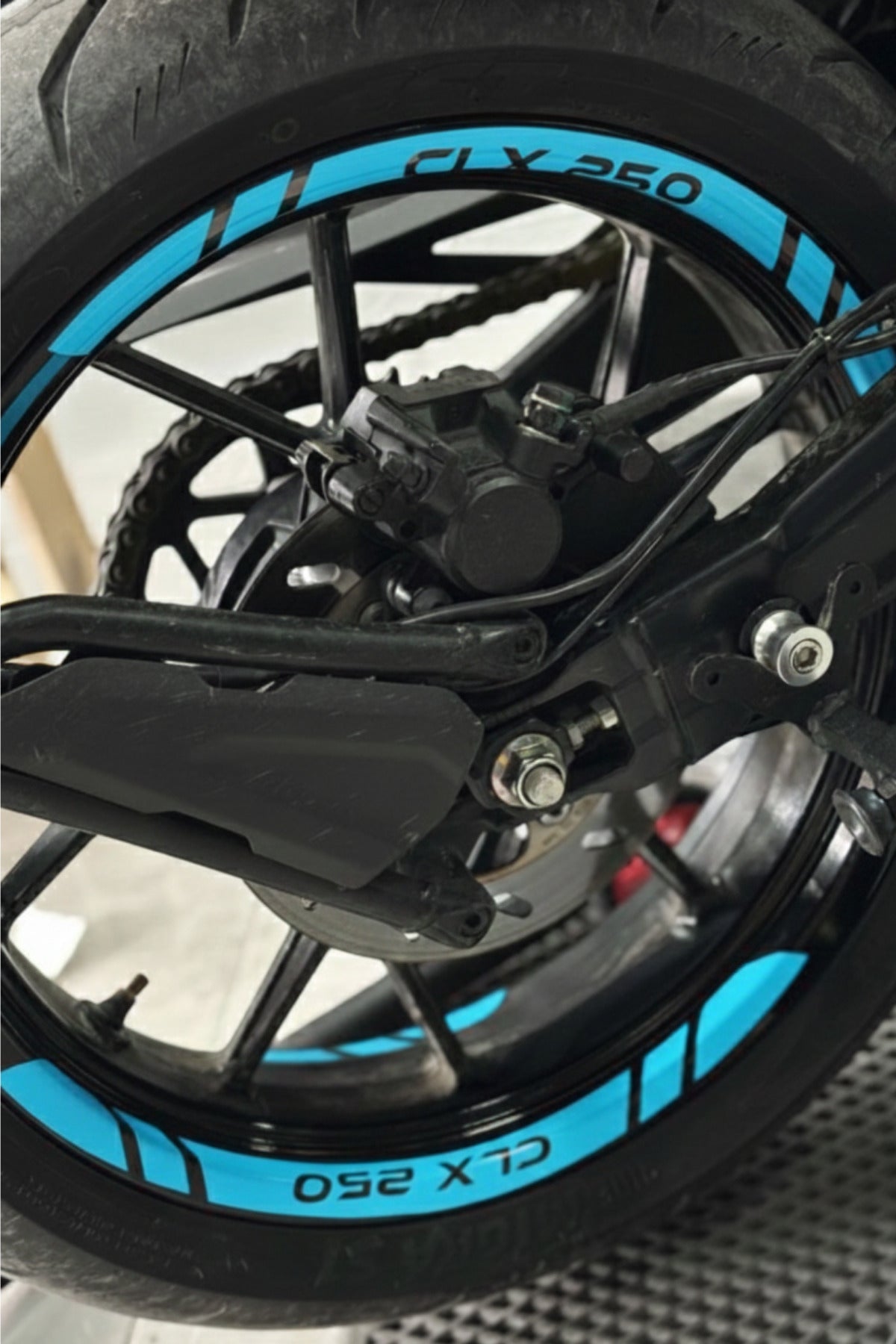 CFMOTO CLX 250 için Jant Şeridi Sticker Seti