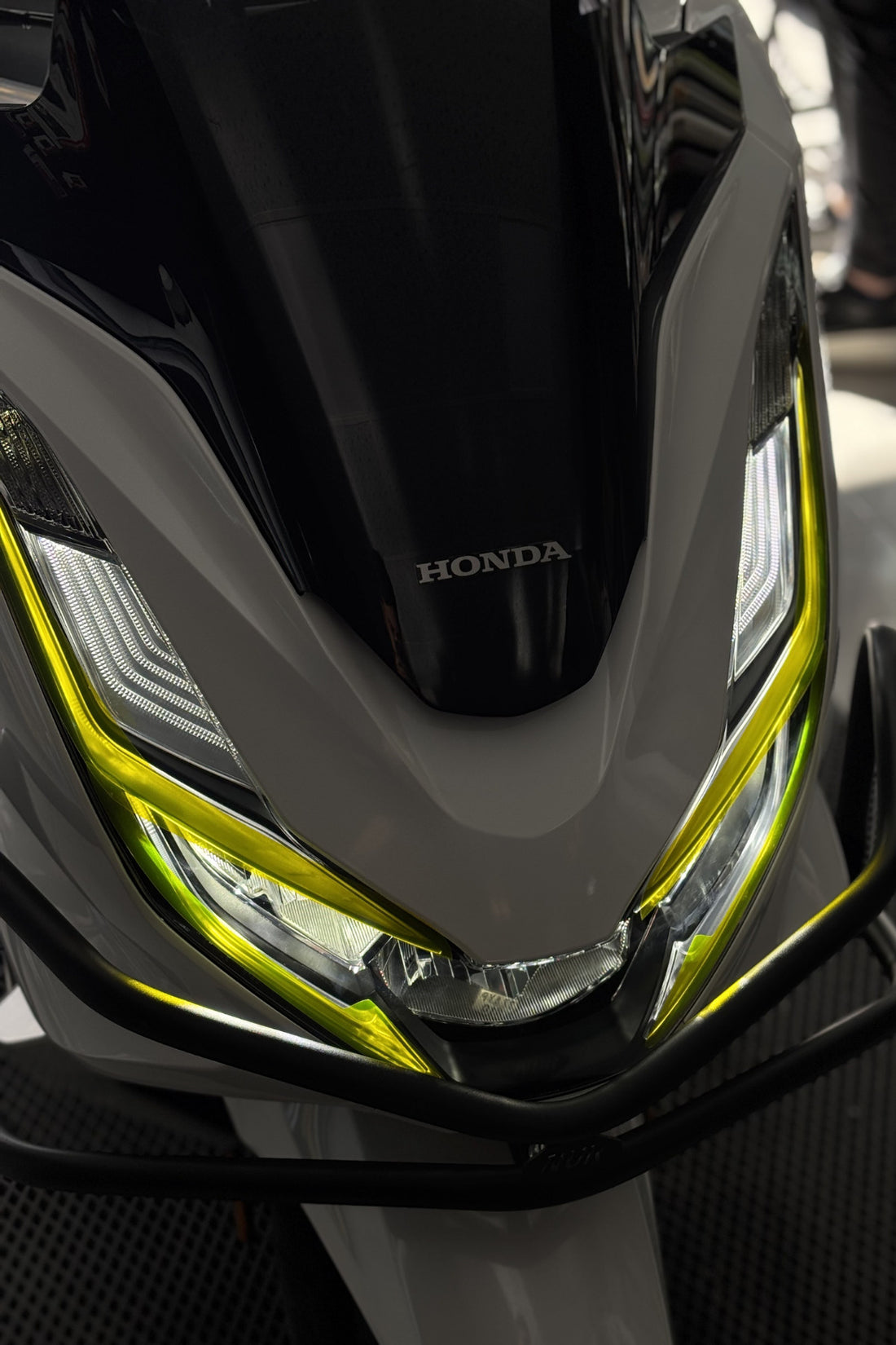 Honda PCX Gündüz Led için Far Tasarım Folyosu Sticker