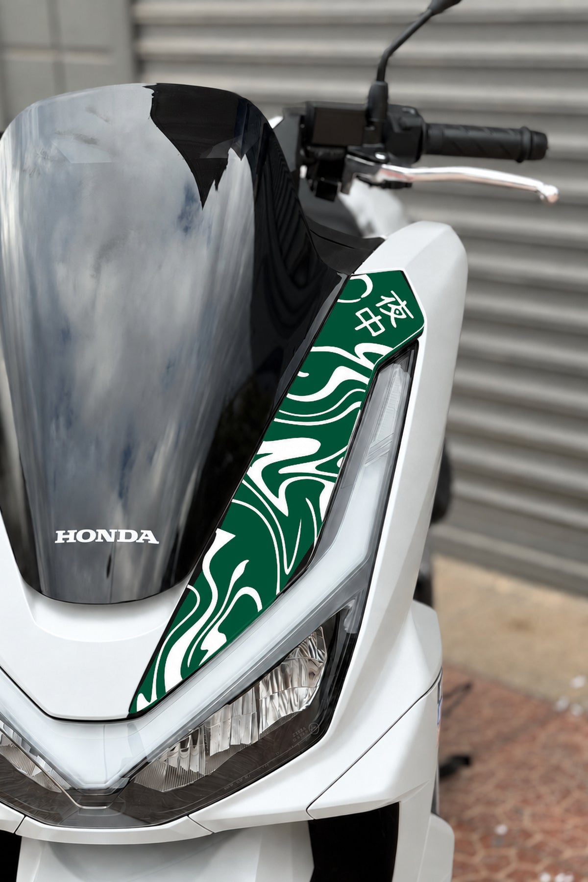 Honda PCX Deluxe Yeni Kasa 2025-2026 Uyumlu Kanji Duman Desenli Ön Panel Sticker