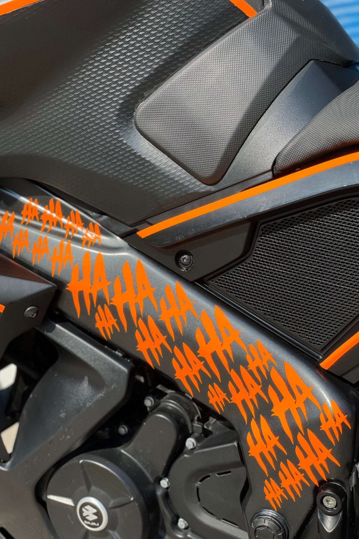 Motor-Araba-Kask için Orafol Neon Turuncu Hahaha Eğik Stiker Etiket (28'li )