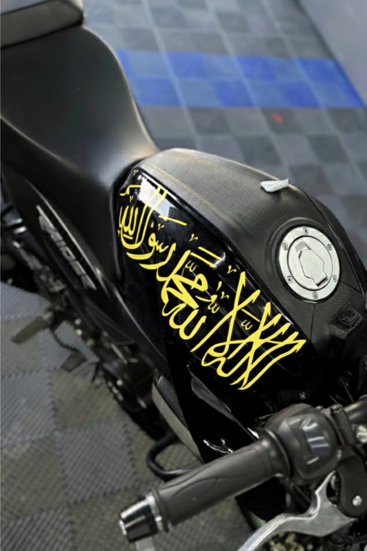 TVS Raider Depo için Kelime-i Tevhid Sticker