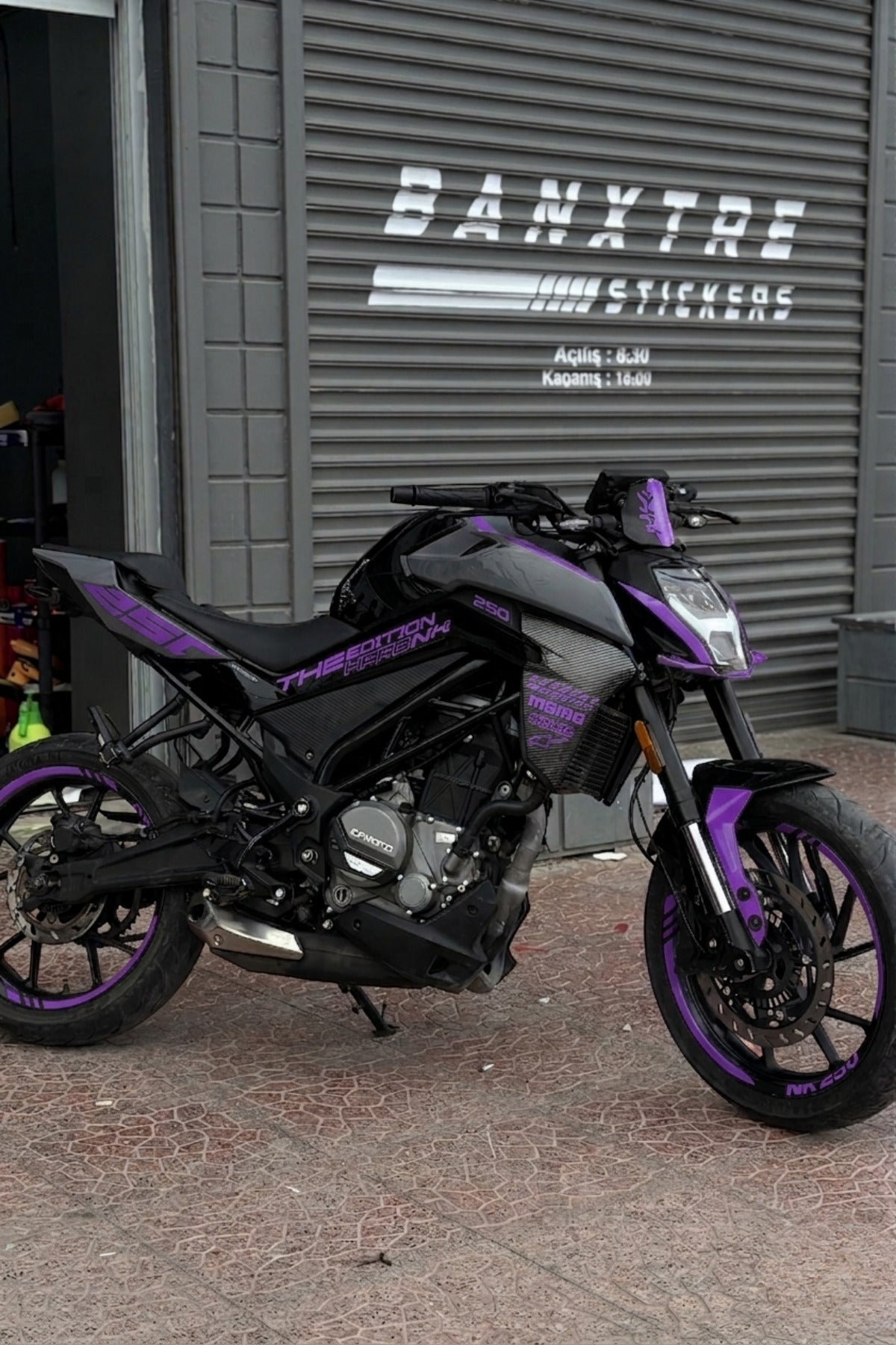 CFMOTO NK250 için 28 Parça Komple Sticker Seti (Sağ ve Sol)