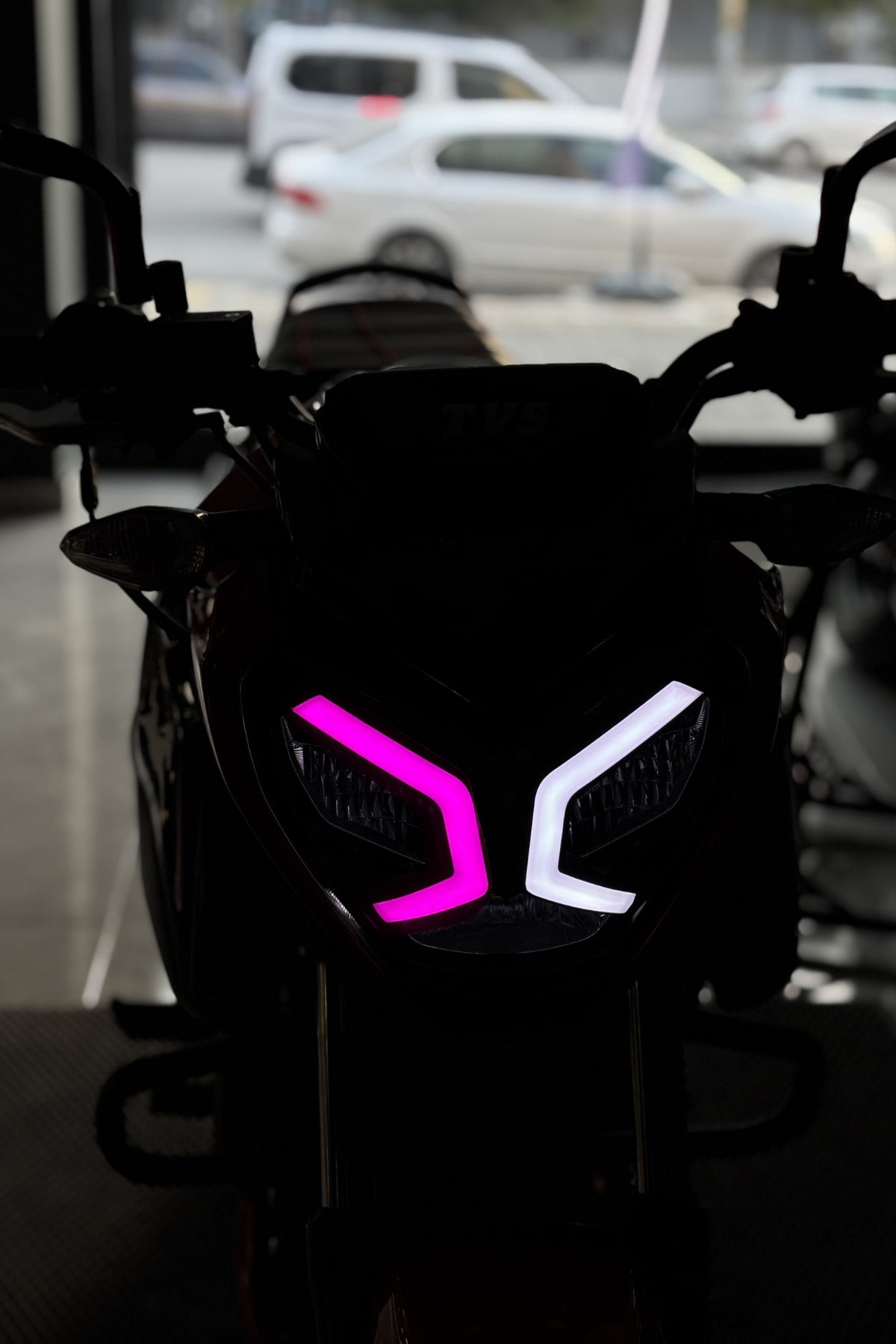 TVS Raider Gündüz Farı için Renkli Far Filmi Sticker