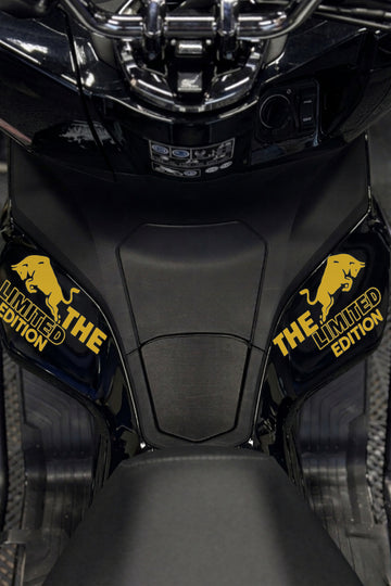 Honda PCX için Boğa Enerji Limited Edition Sticker Etiket (Sağ ve Sol)