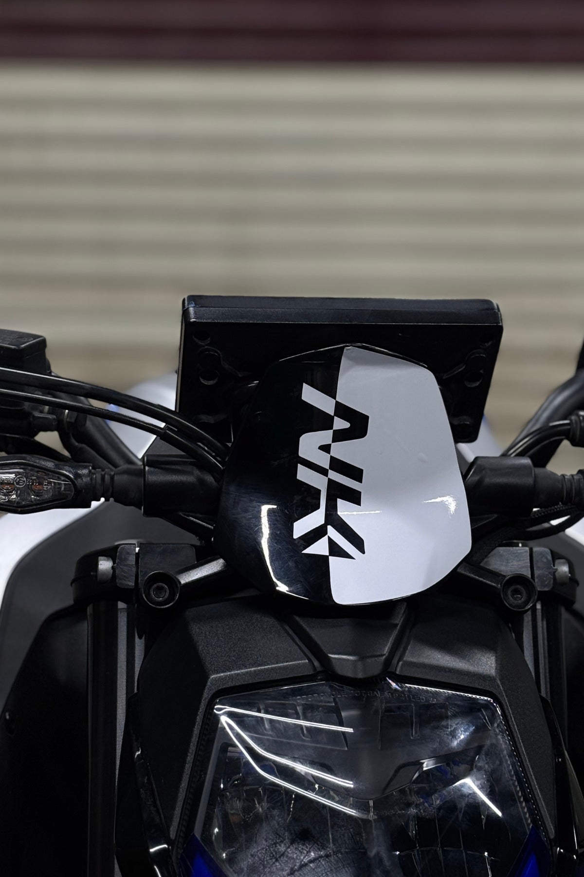 CFMOTO NK250 için Ön Siperlik Detay Sticker
