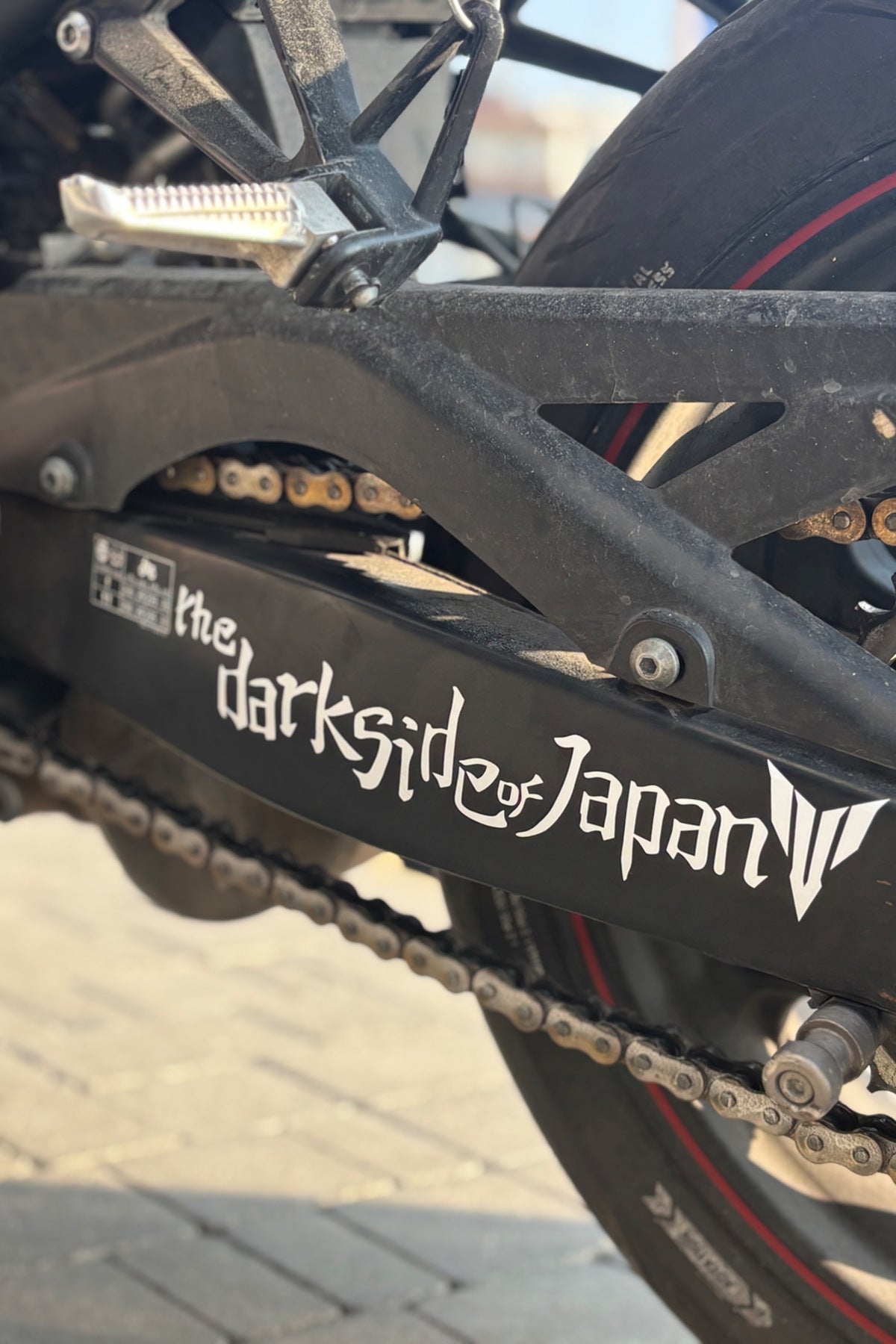 Motosiklet Yan Şase için Eğik The Dark Side of Japan Sticker Etiket