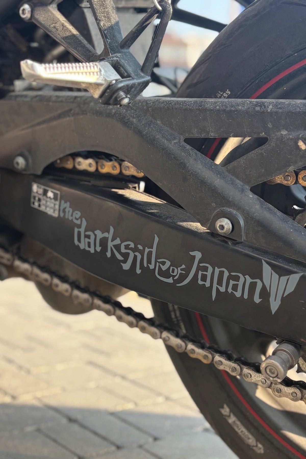 Motosiklet Yan Şase için Eğik The Dark Side of Japan Sticker Etiket