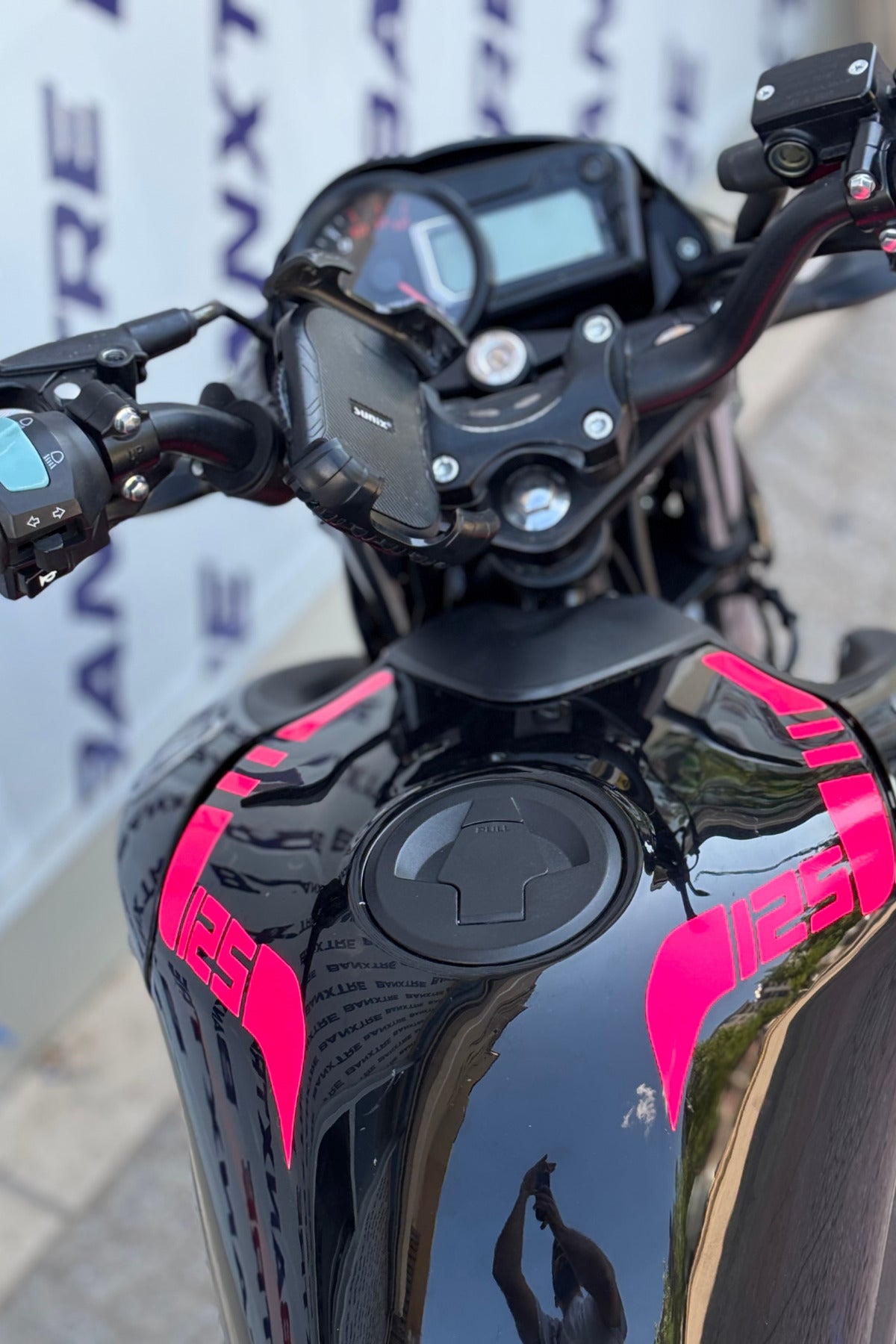 Mondial Drift-L Uyumlu Kesikli 125 Yazılı Depo Şerit Kordon