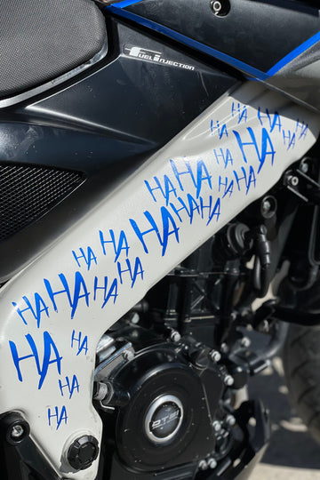 Motor-Araba-Kask için Reflektif Gece Parlayan Mavi Hahaha Etiket Sticker 15x30cm Uyumlu
